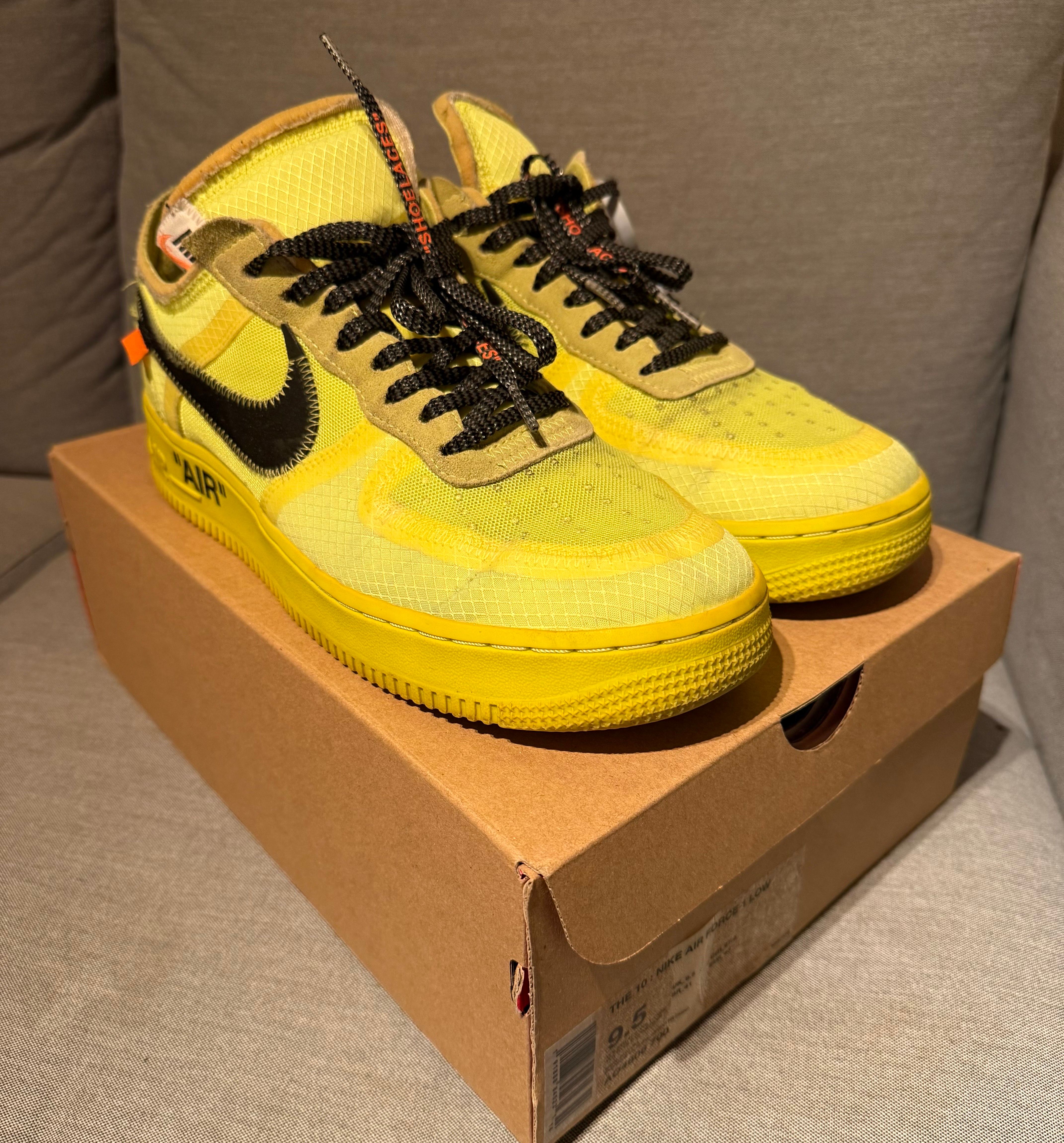 Off-White × Nike Air Force 1 Low "Volt"