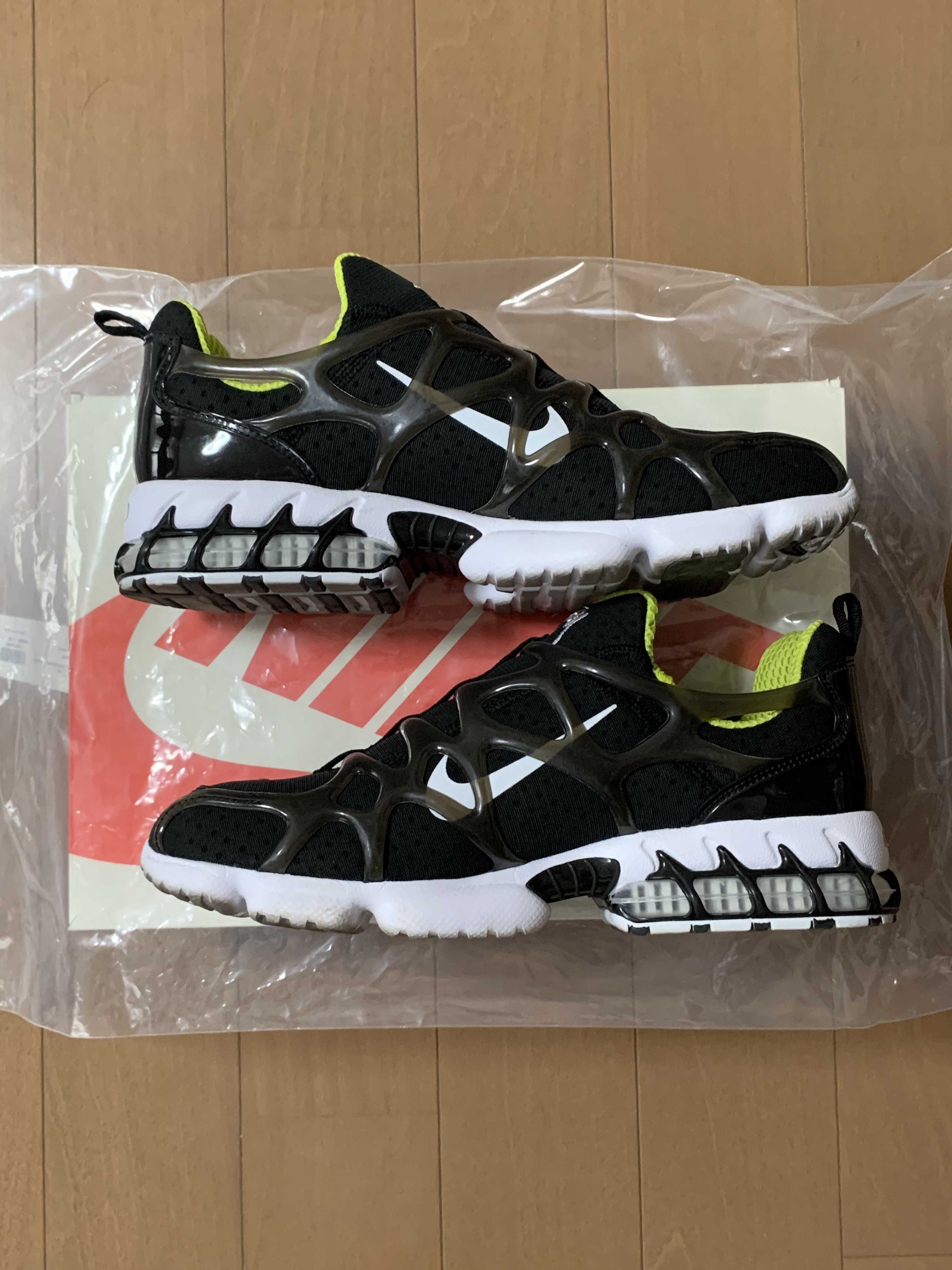 Stussy x Nike Air Zoom Kukini "Black/White/Bright Cactus"