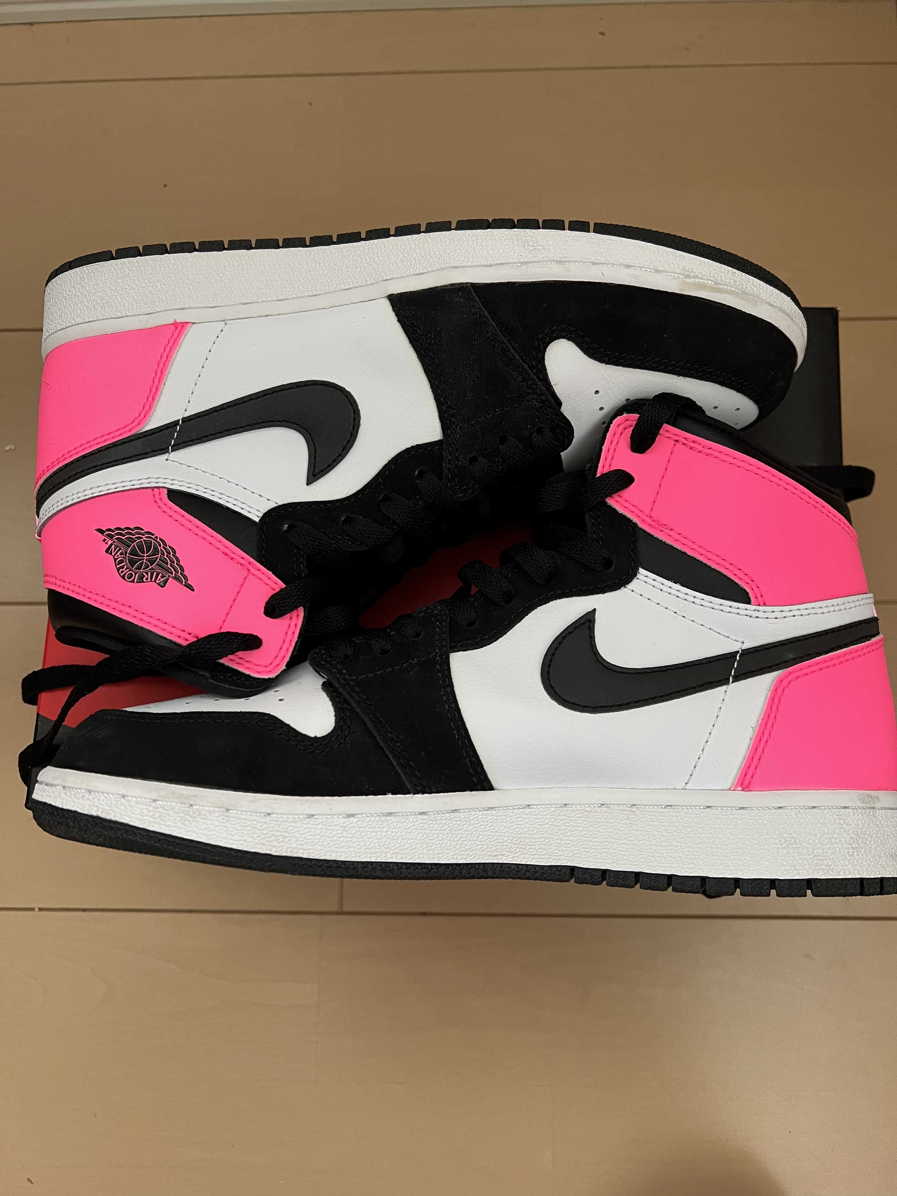 Nike Air Jordan 1 Retro High "Valentine's Day" (2017)