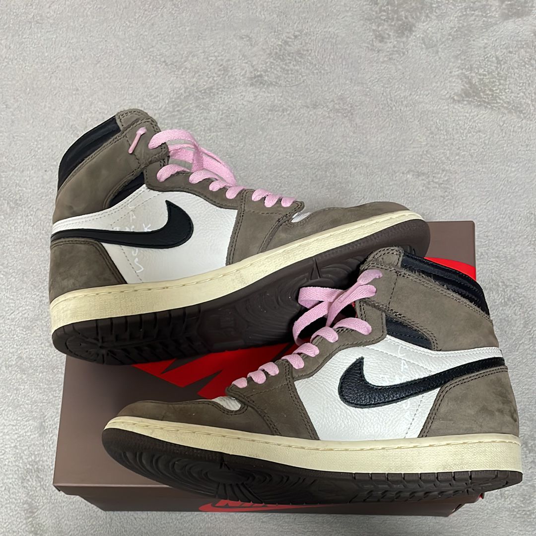 Travis Scott × Nike Air Jordan 1 Retro High OG TS SP "Sail/Dark Mocha"