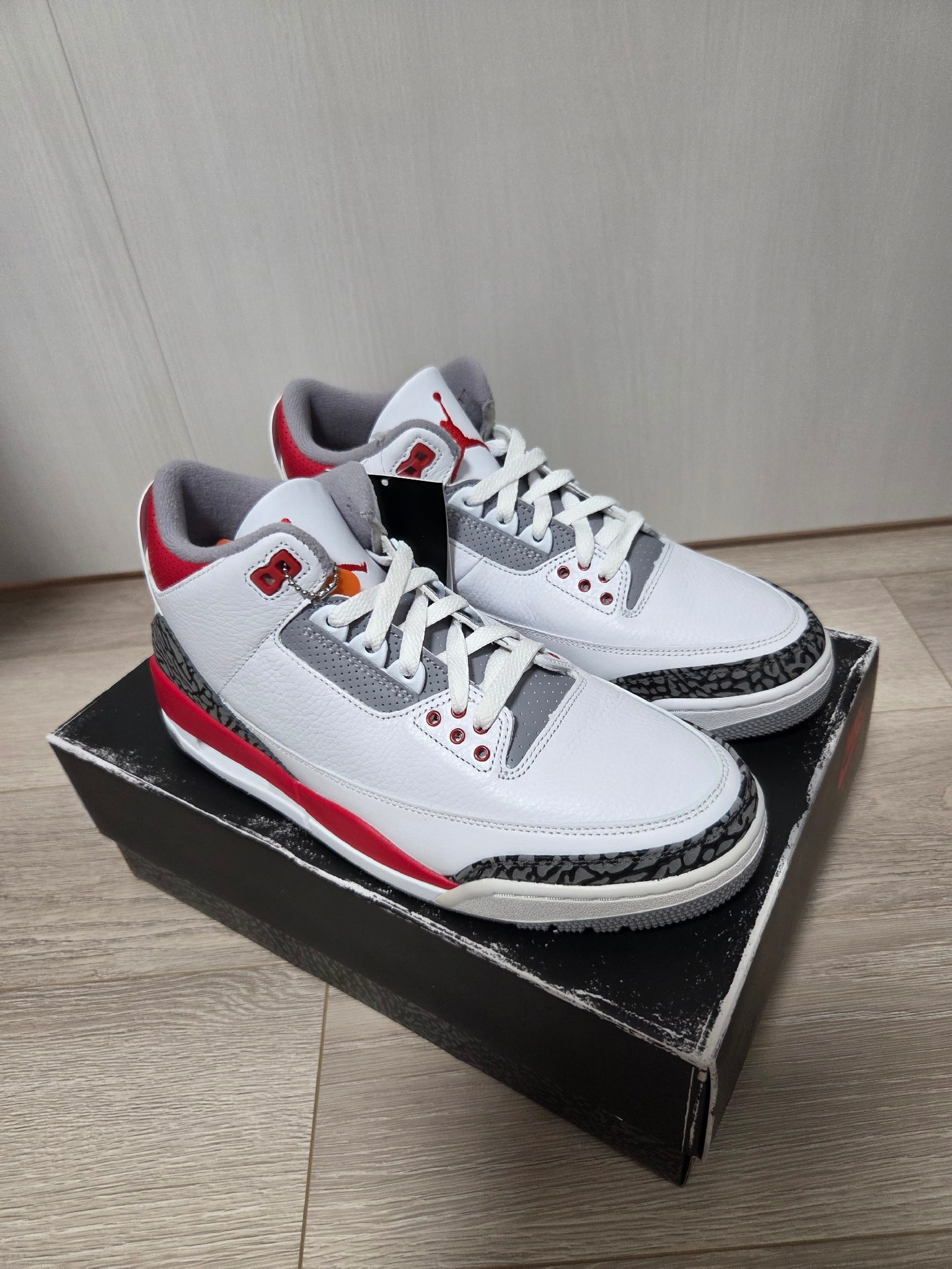 Nike Air Jordan 3 Retro OG "Fire Red" (2022)