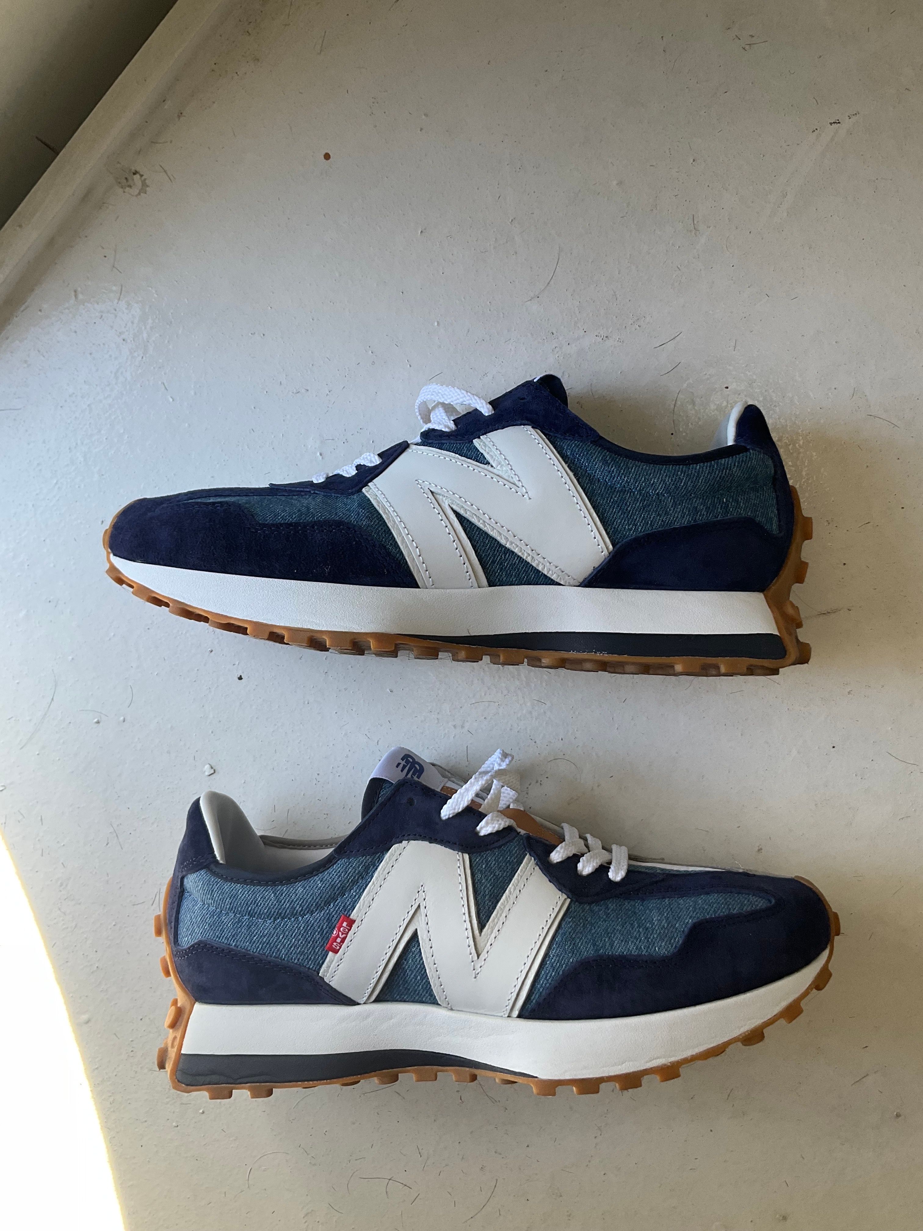 Levi's × New Balance 327 "Navy/White"