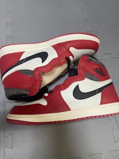 Nike Air Jordan 1 High OG "Lost & Found/Chicago"