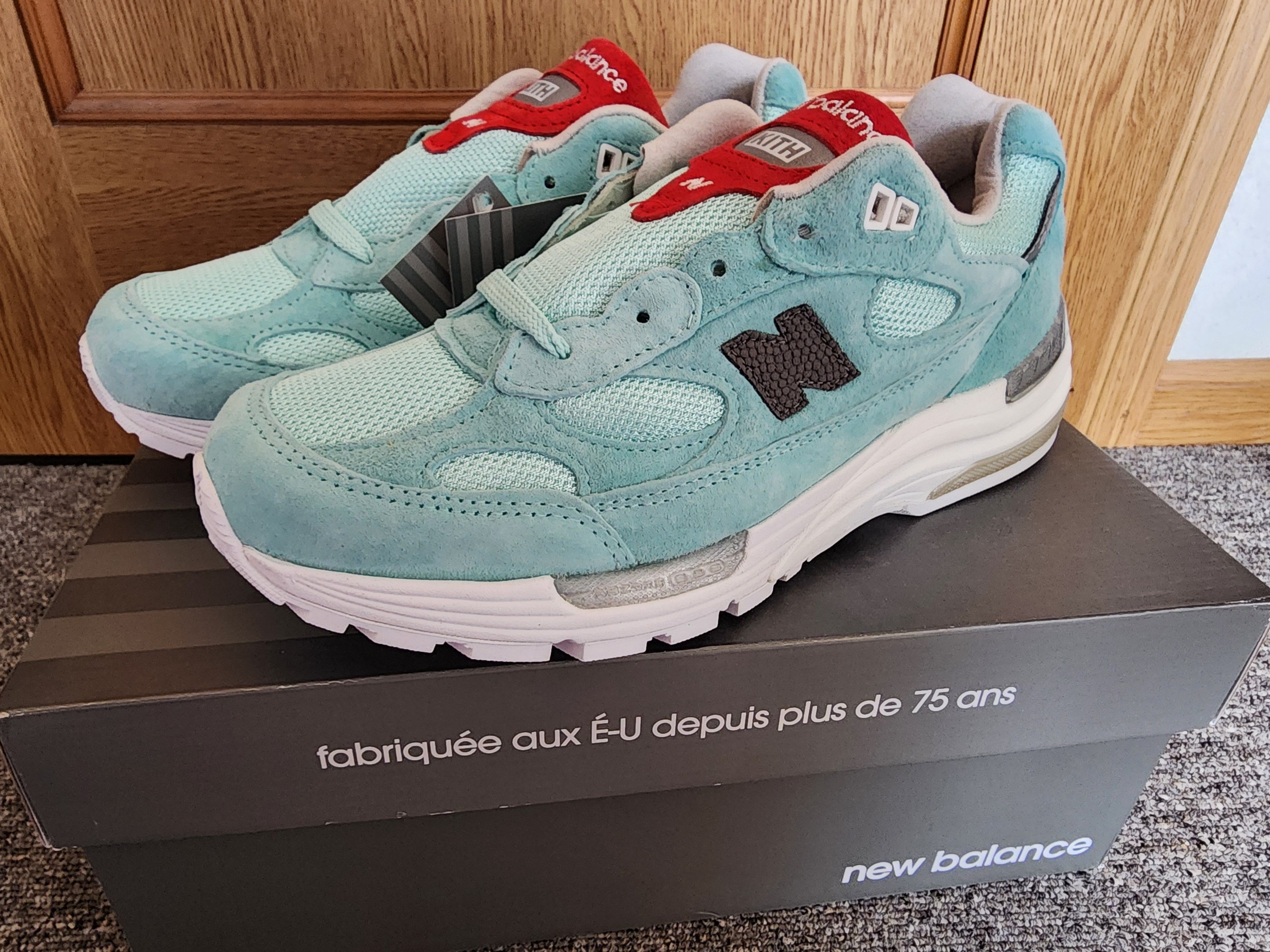 KITH × New Balance 992 Kithmas "Teal/Gray"