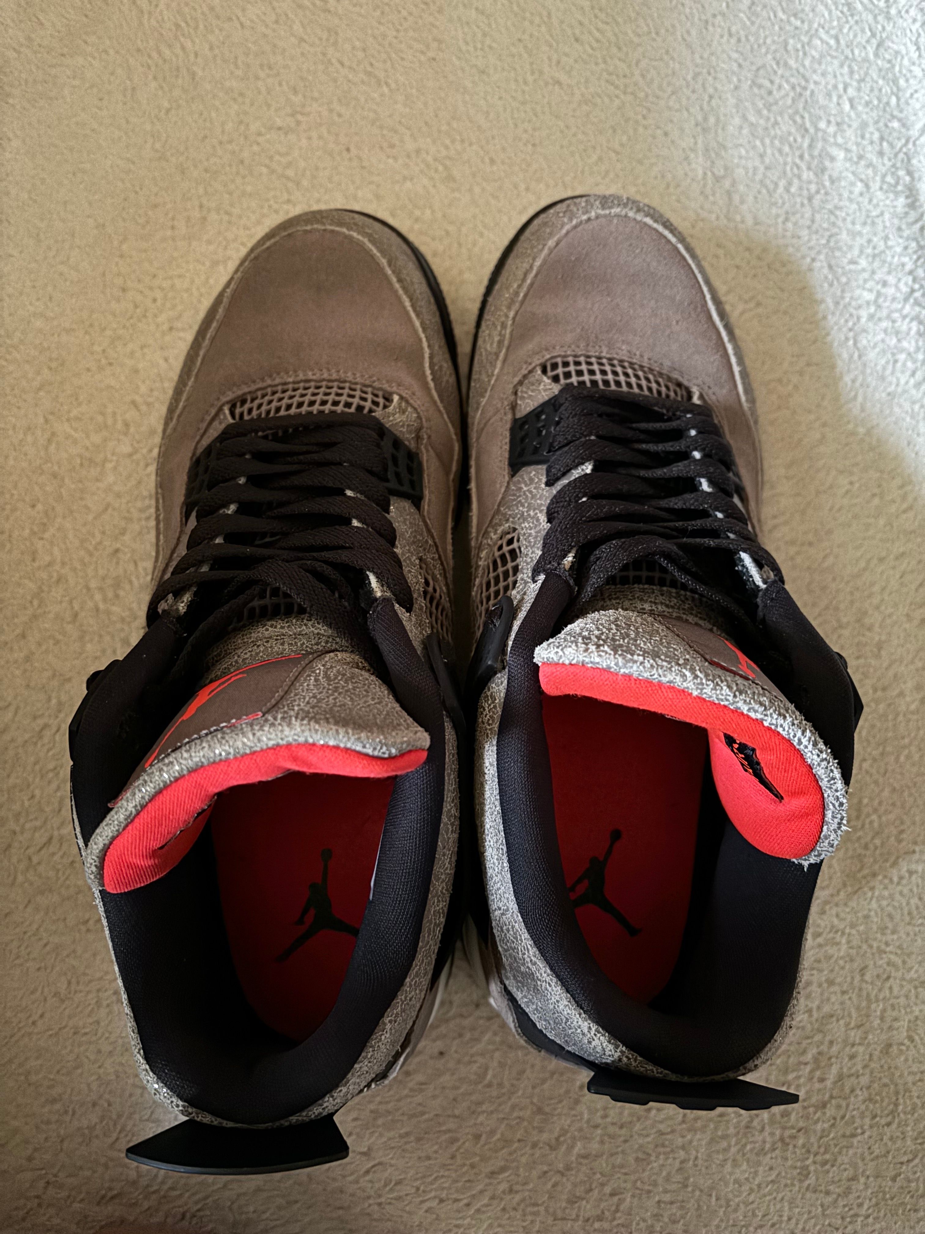 Nike Air Jordan 4 "Taupe Haze"