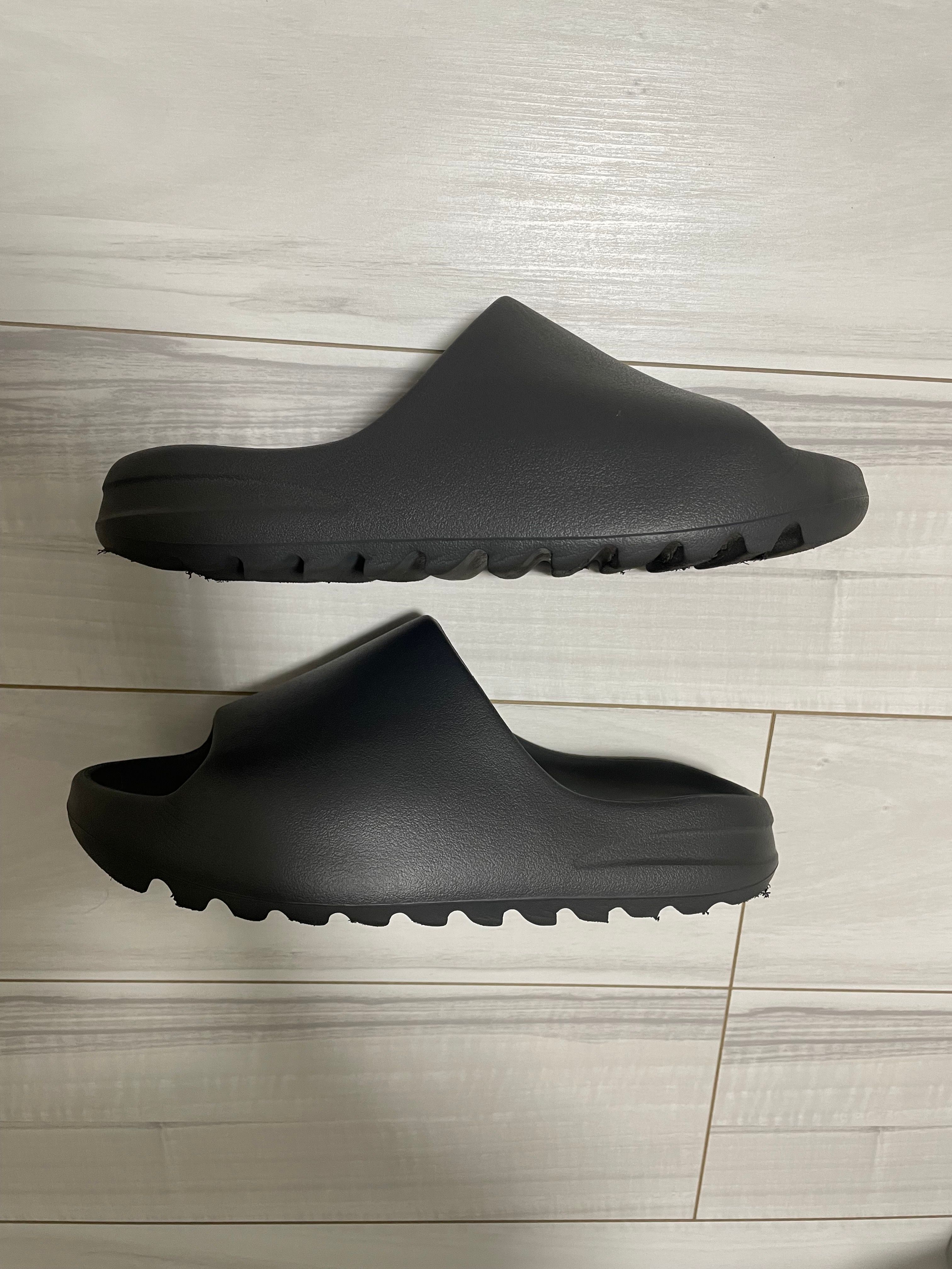 adidas YEEZY Slide "Onyx"