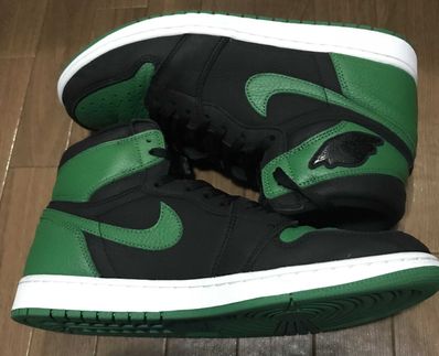 Nike Air Jordan 1 Retro High OG "Black/Pine Green" (2020)