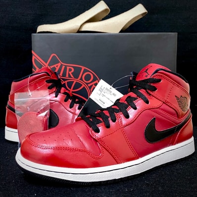 Nike Air Jordan 1 Mid "Gym Red/Black Patent"