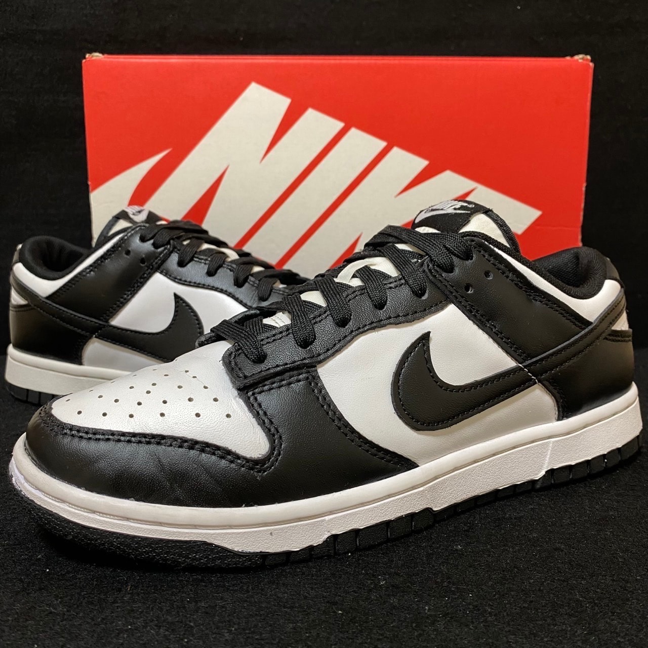 Nike Dunk Low Retro "Panda/White/Black"