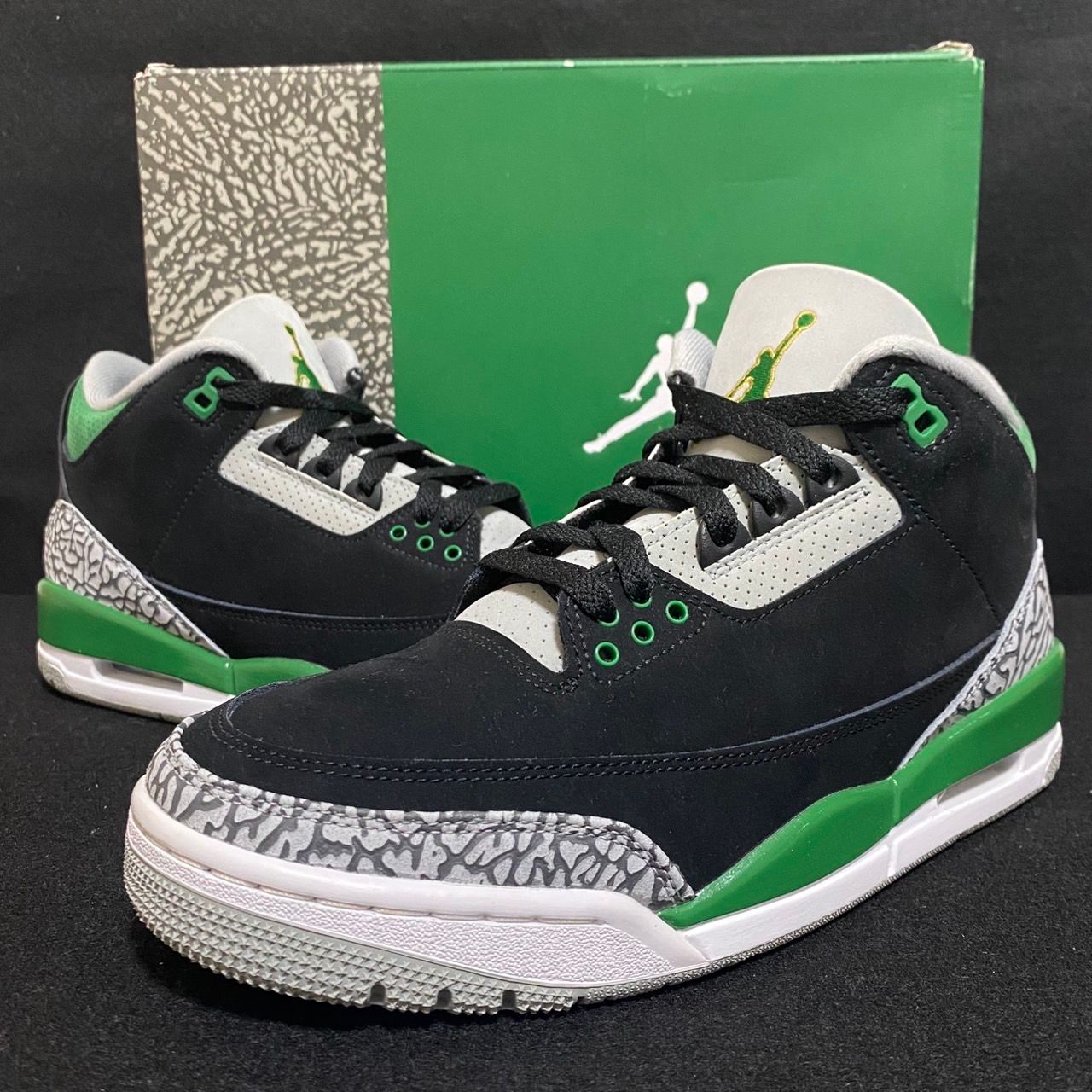 Nike Air Jordan 3 "Pine Green"
