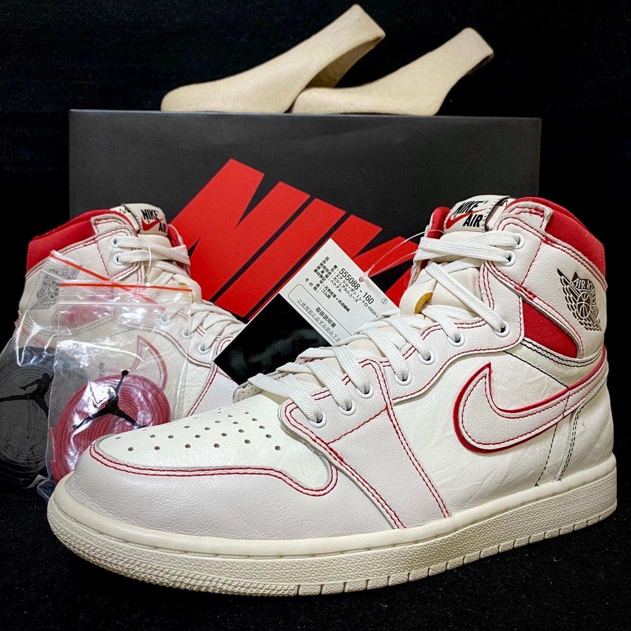 Nike Air Jordan 1 Retro High OG "Sail/University Red"
