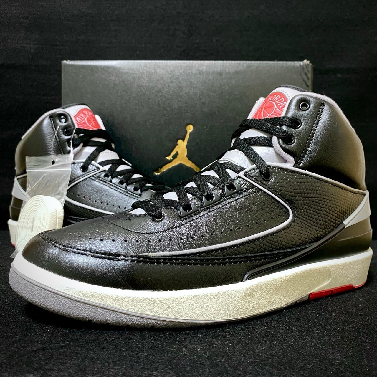Nike Air Jordan 2 Retro "Black Cement"