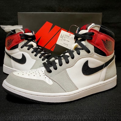 Nike Air Jordan 1 High OG "White/Black/Light Smoke Grey"