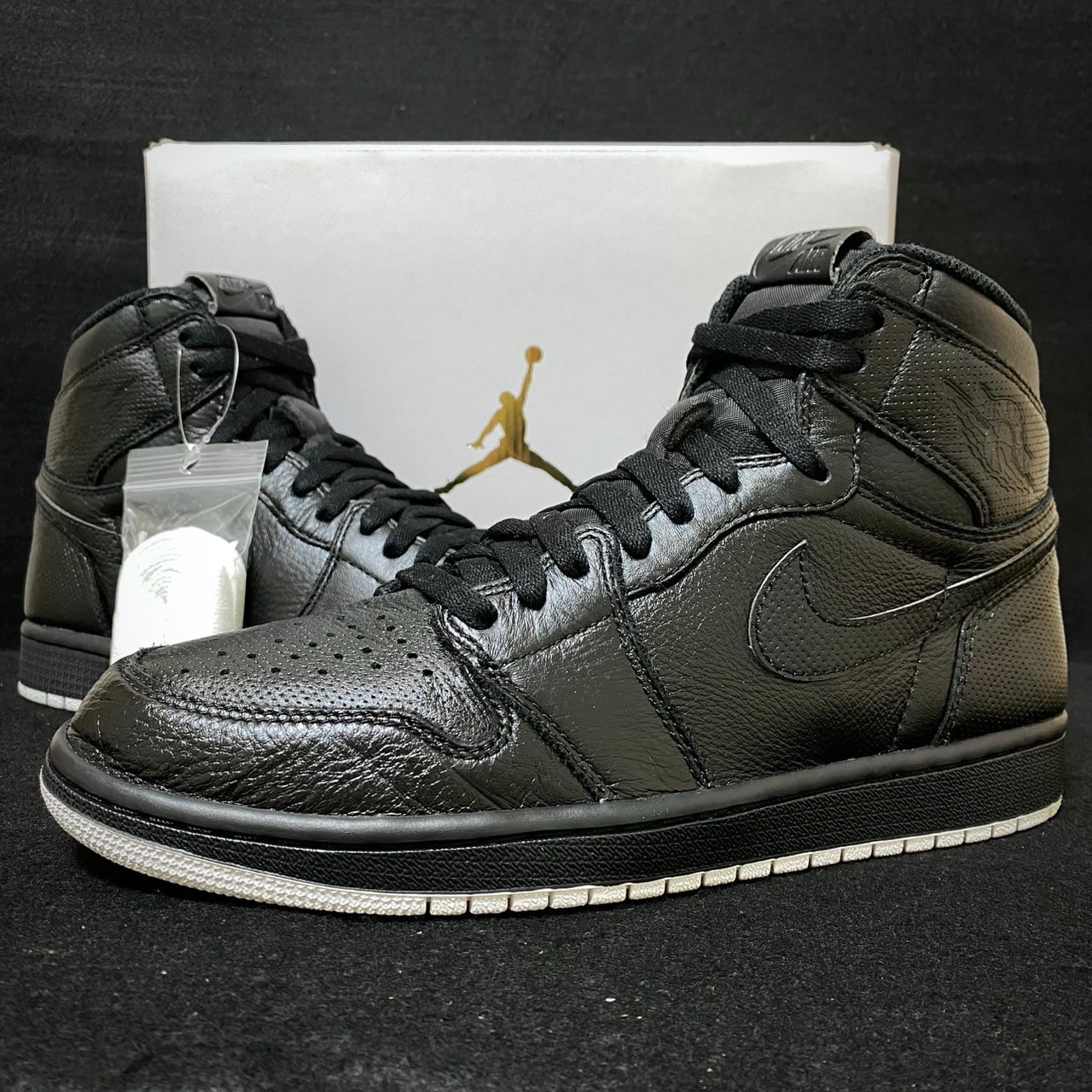 Nike Air Jordan 1 Retro High "Black Perforated"