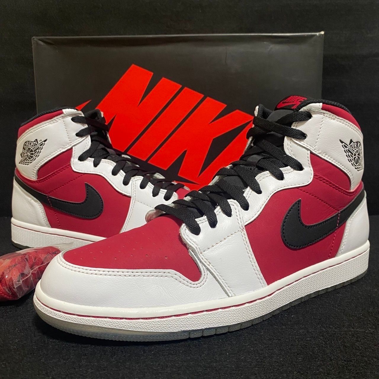 Nike Air Jordan 1 Retro High "Carmine" (2014)