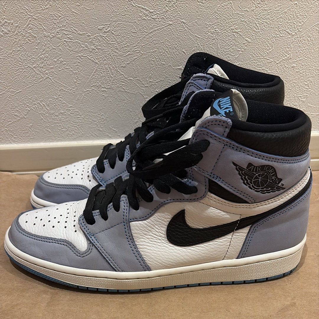 Nike Air Jordan 1 High OG "University Blue"