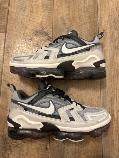 NIKE AIR VAPORMAX EVO "GREY"