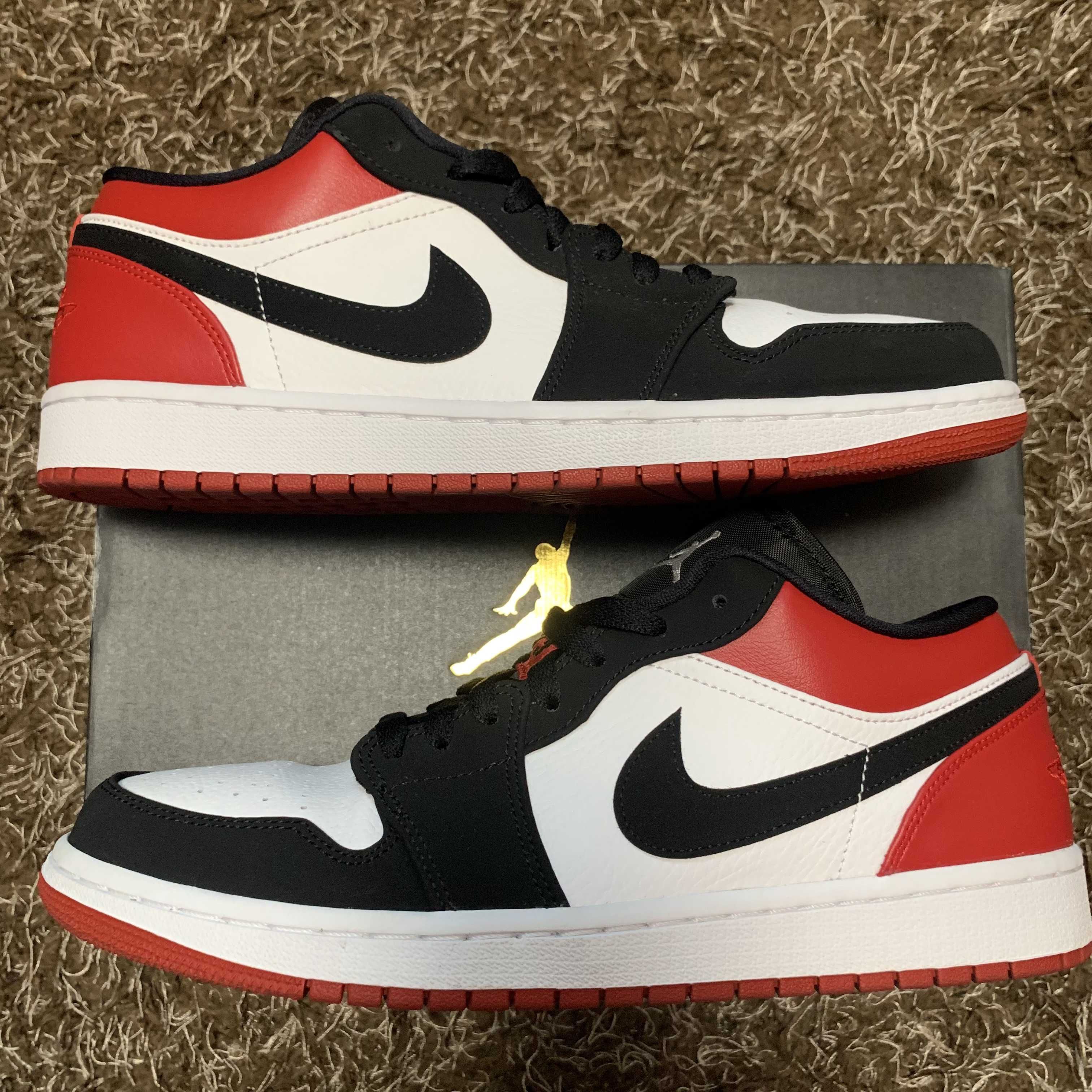 Nike Air Jordan 1 Low "Black Toe"