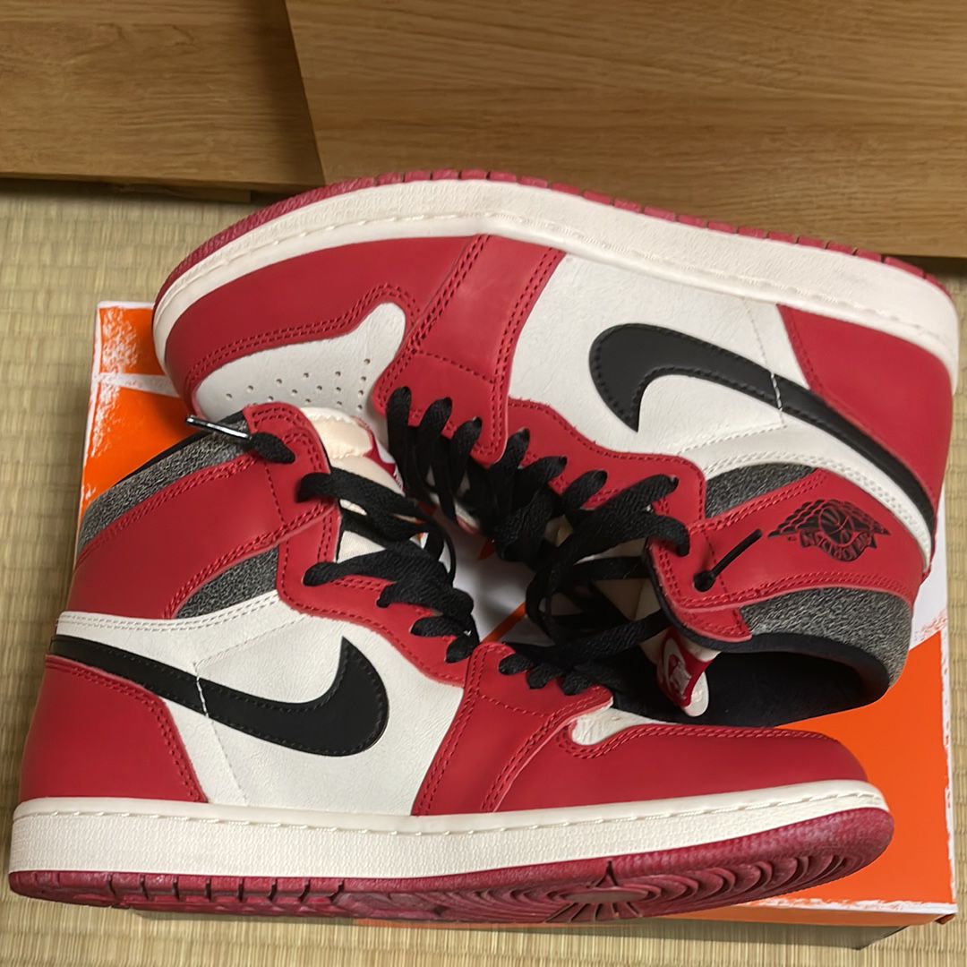 Nike Air Jordan 1 High OG "Lost & Found/Chicago"