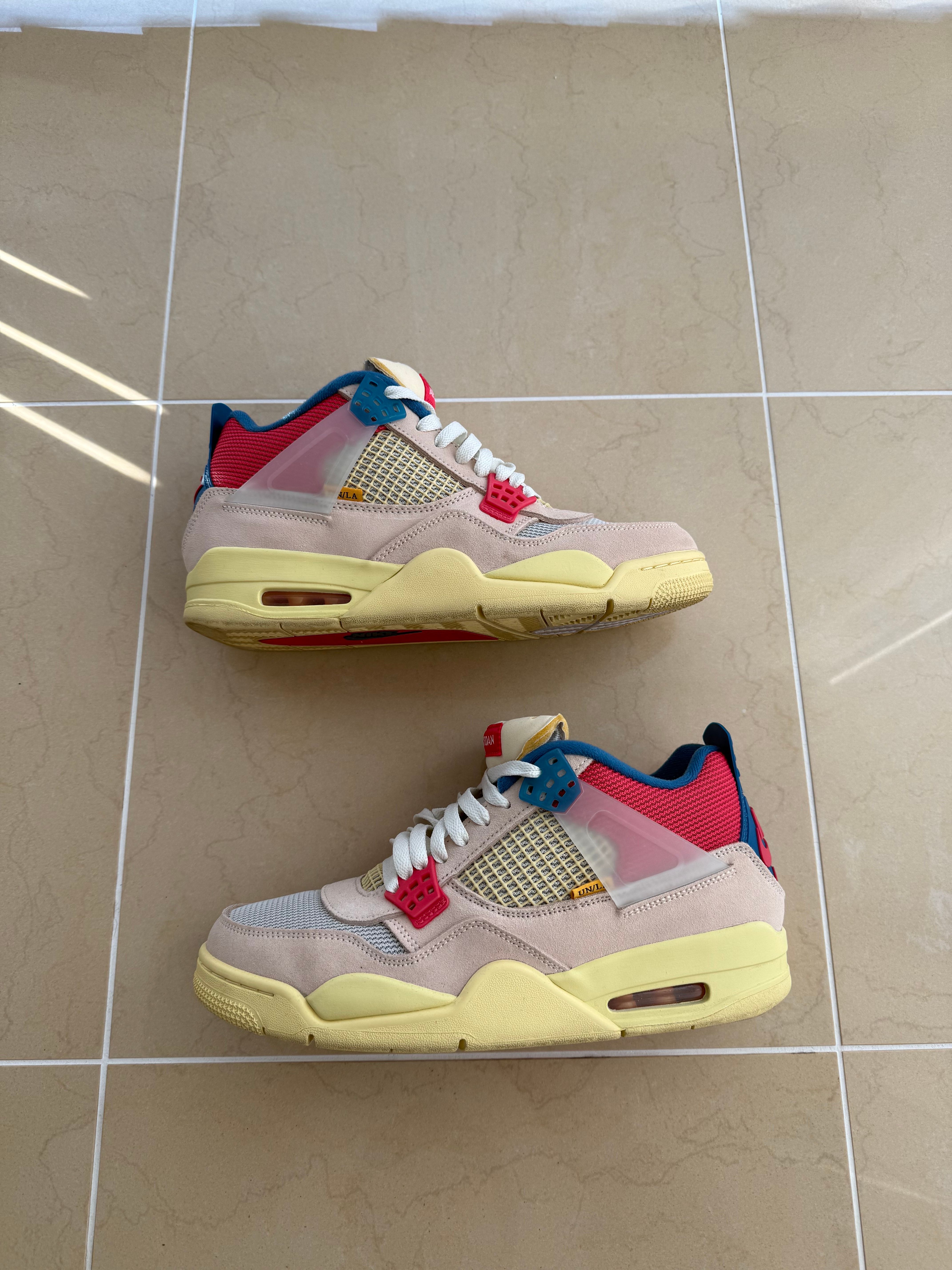 UNION × Nike Air Jordan 4 SP "Guava Ice/Light Fusion Red"