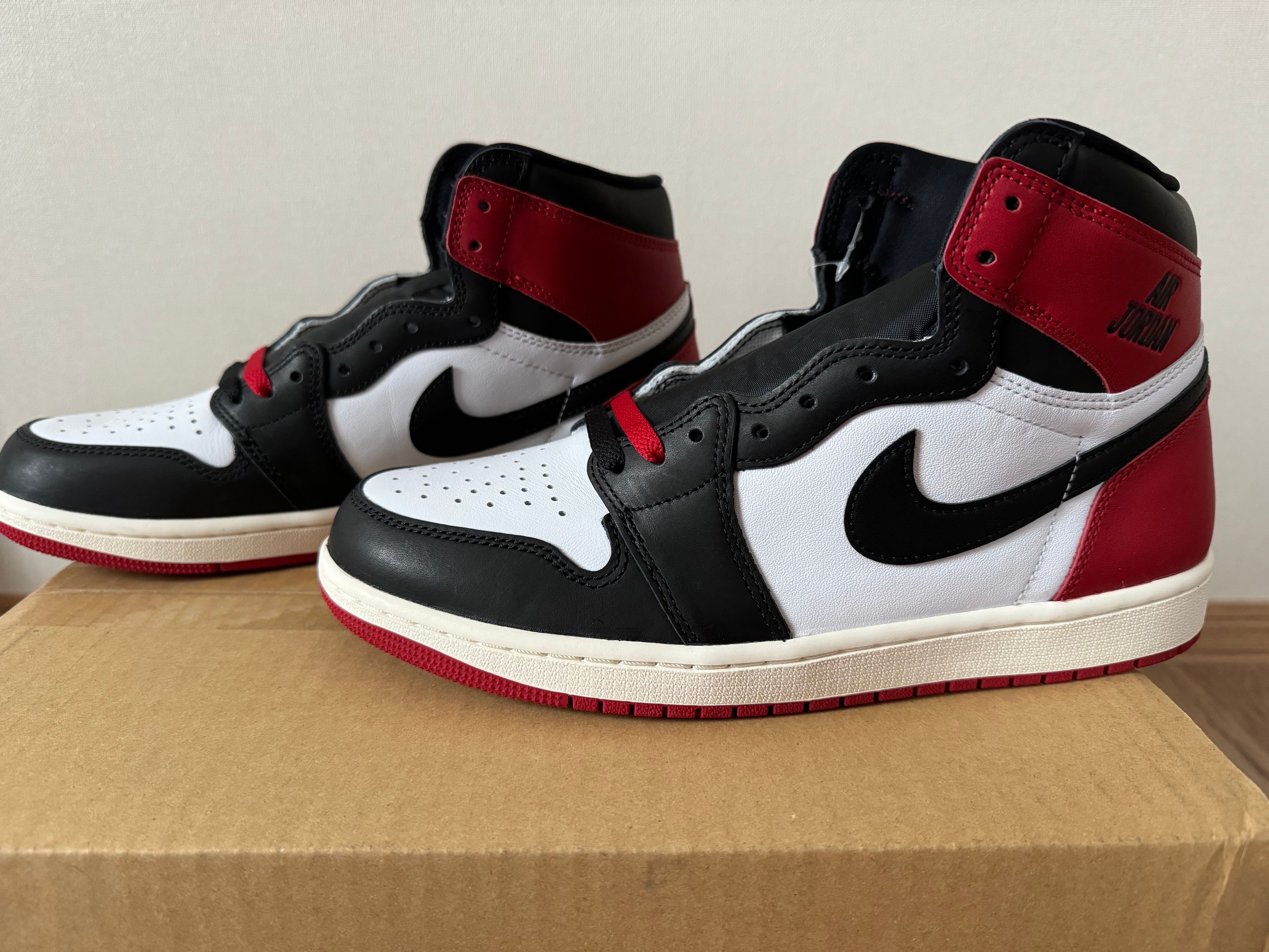 Nike Air Jordan 1 Retro High OG "Black Toe Reimagined"