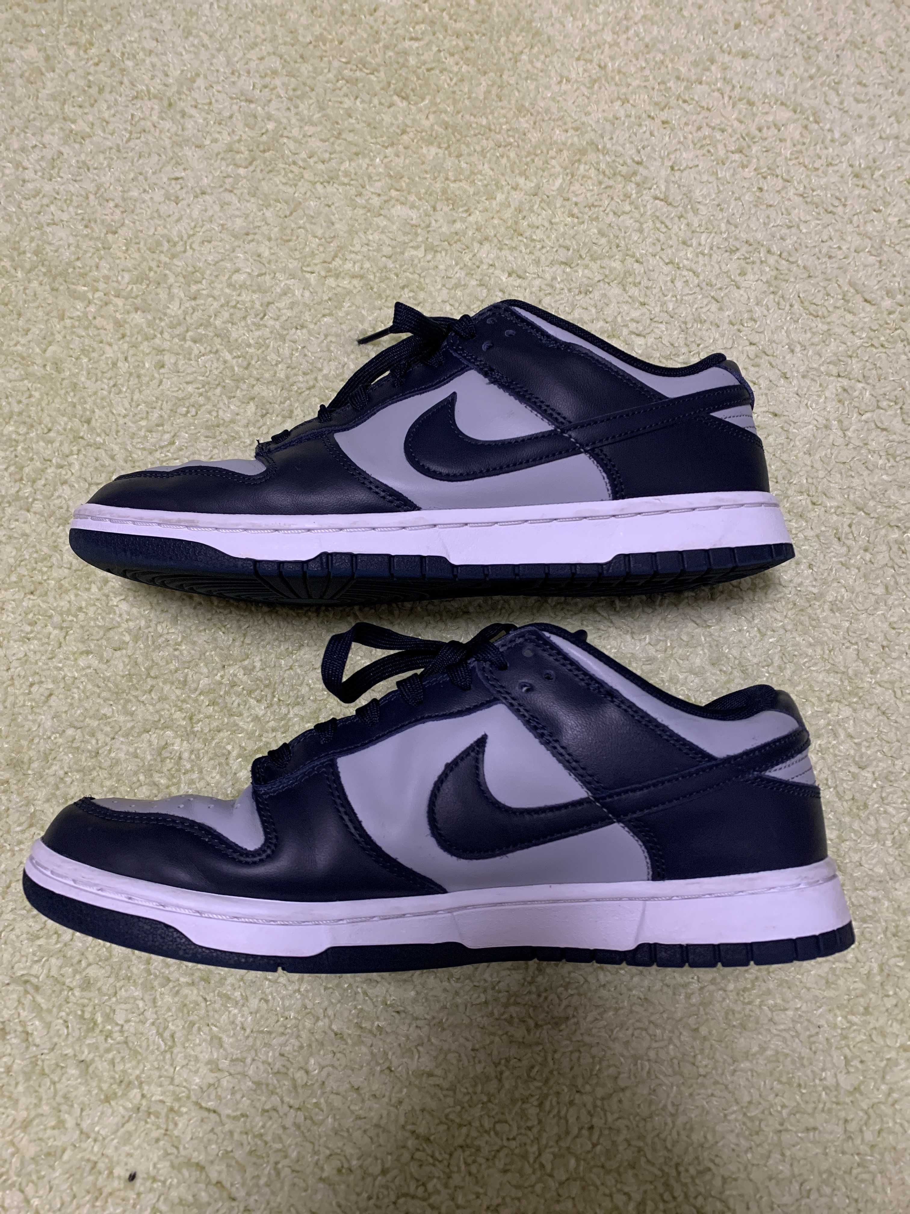 Nike Dunk Low "Championship Grey"