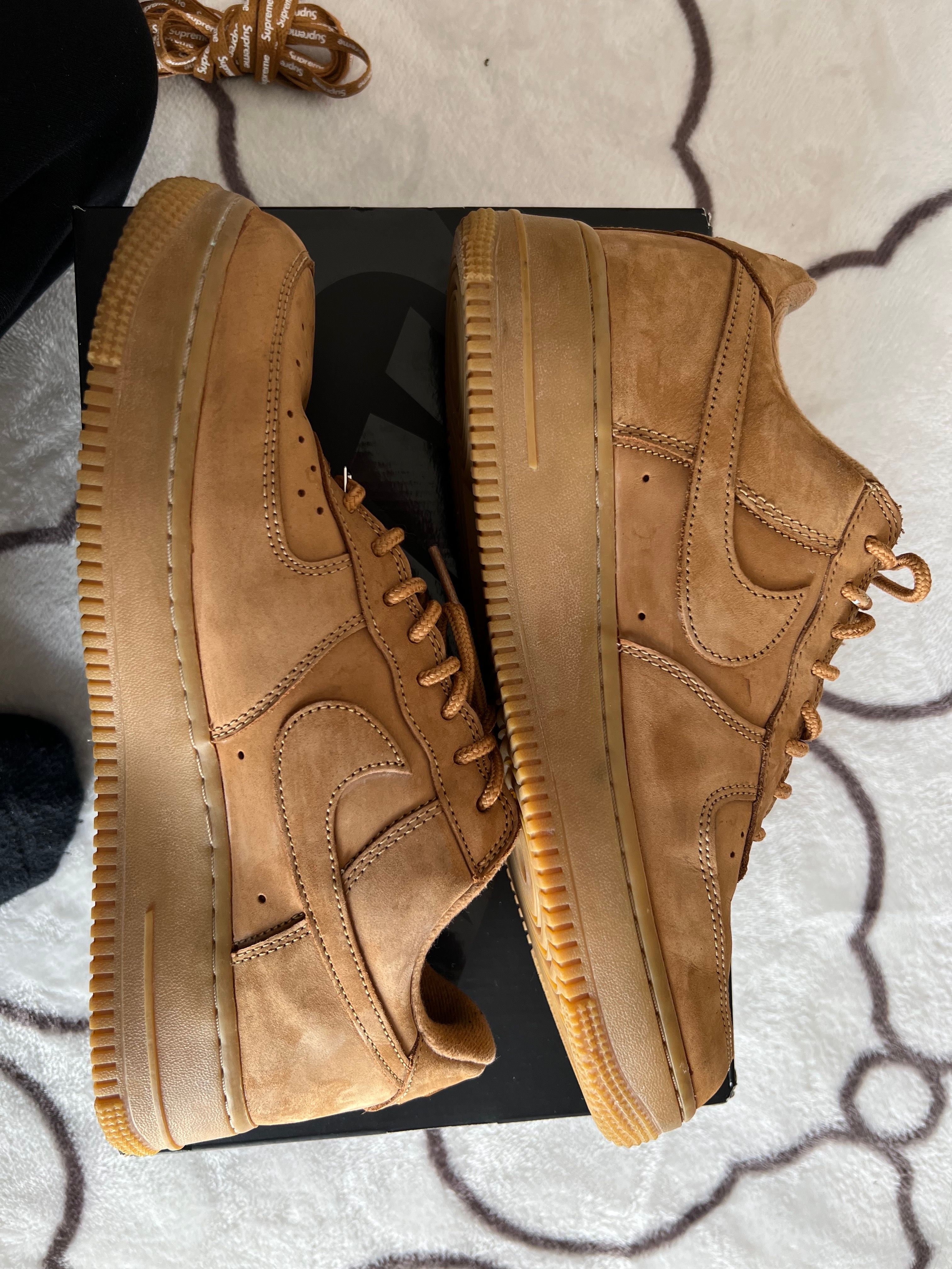 Supreme × Nike Air Force 1 Low "Flax/Wheat"