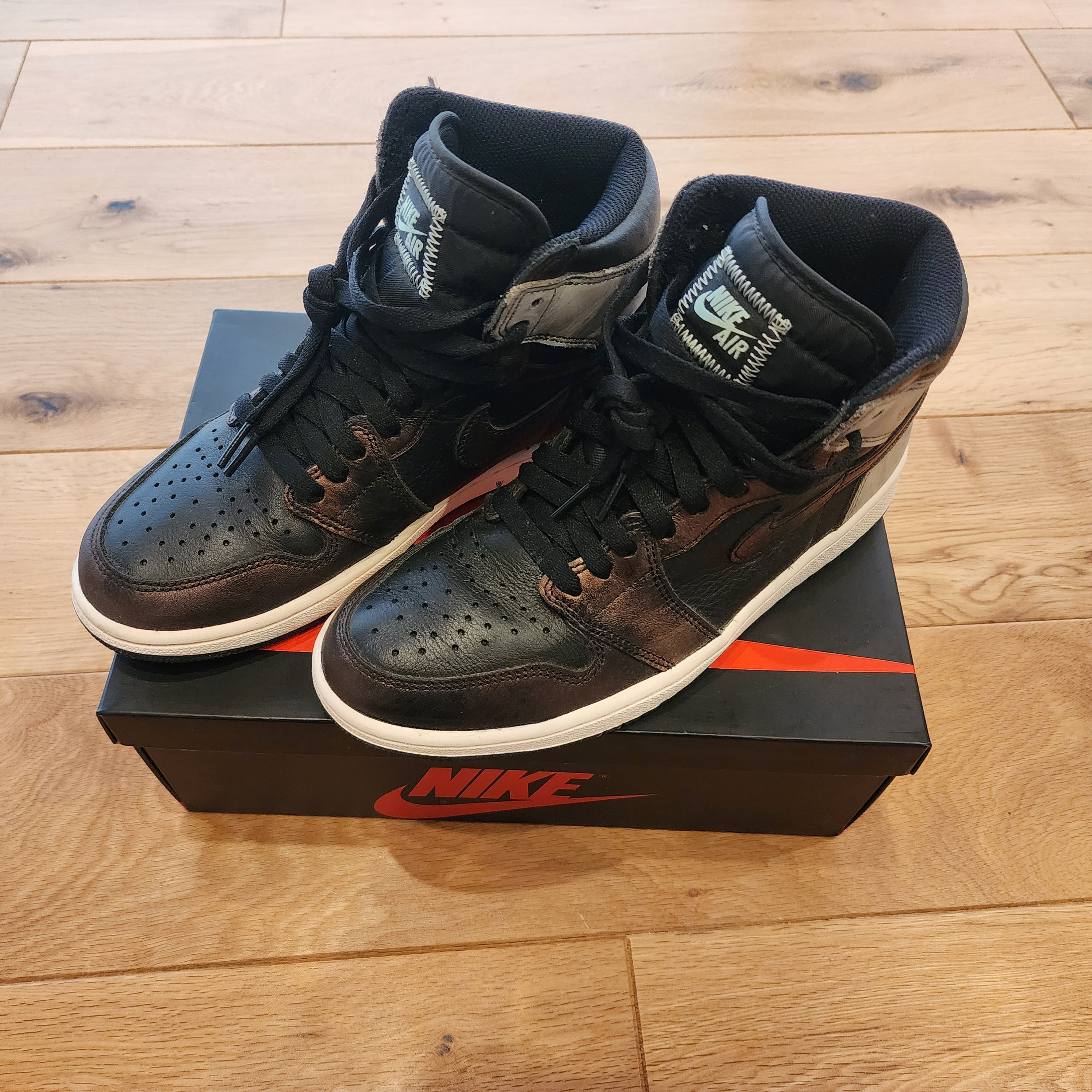 Nike Air Jordan 1 High OG "Rust Shadow"