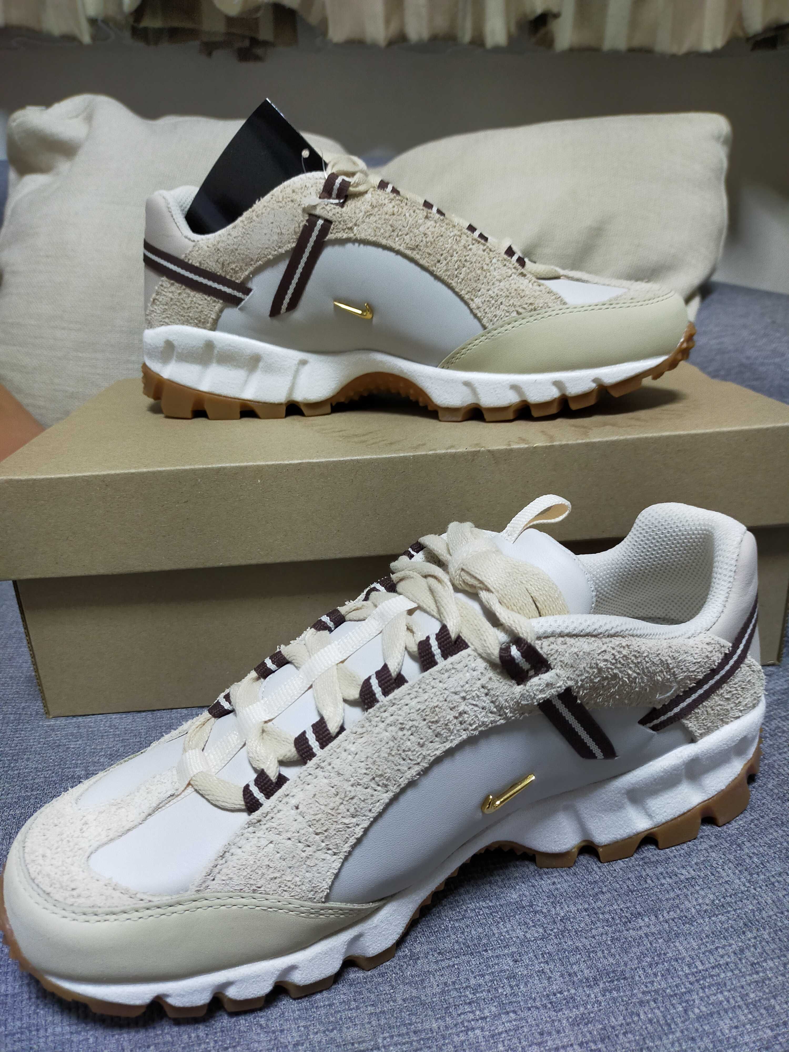 Jacquemus × Nike Women's Air Humara LX "Light Bone and Gold"