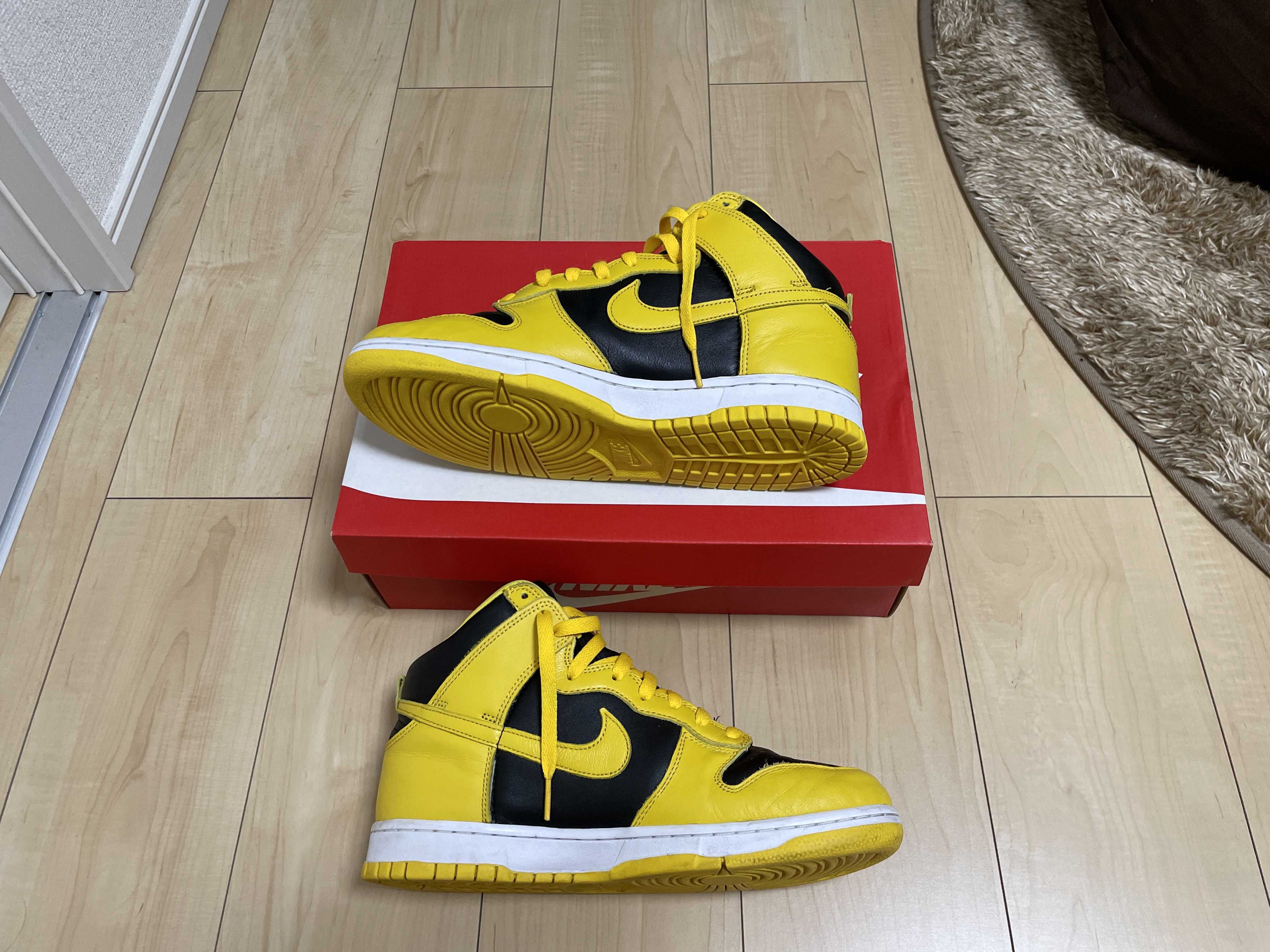 Nike Dunk High "Black/Varsity Maize"