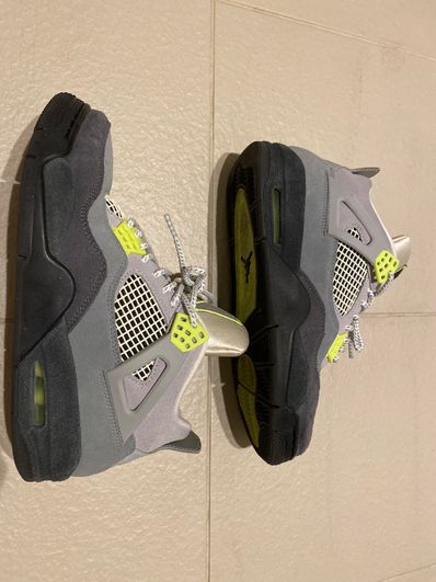 NIKE AIR JORDAN 4 RETRO LE "NEON"