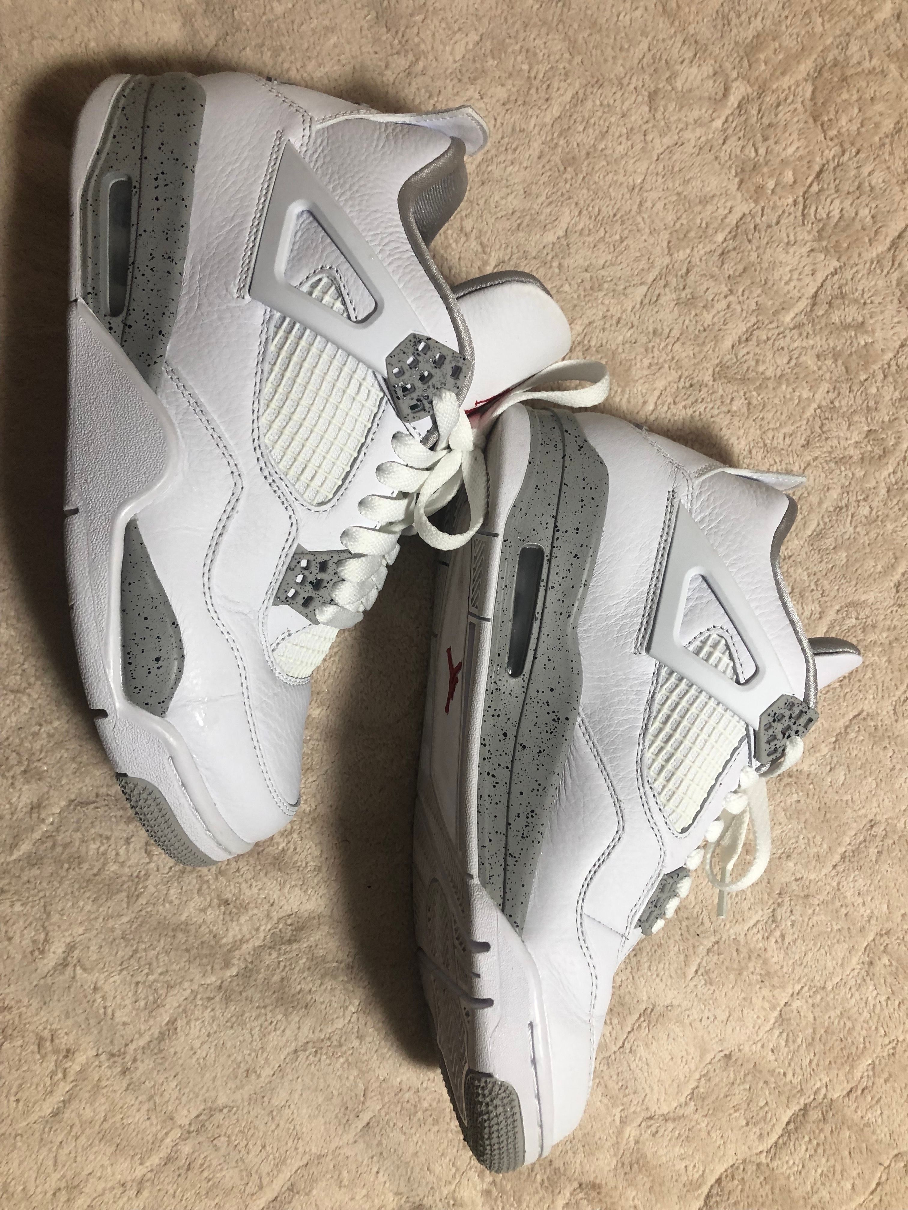 Nike Air Jordan 4 "Tech White"