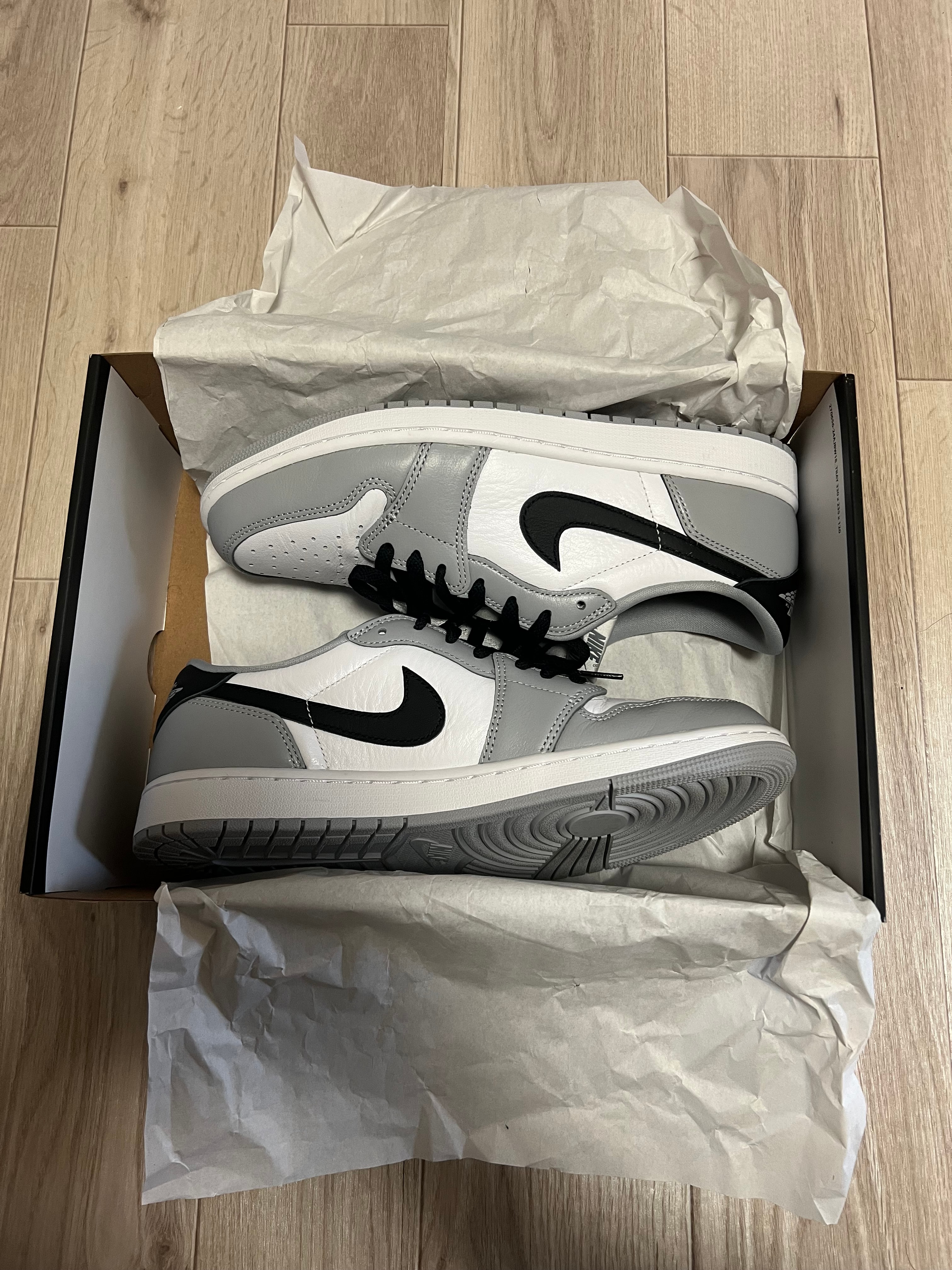 Nike Air Jordan 1 Retro Low OG "Barons"