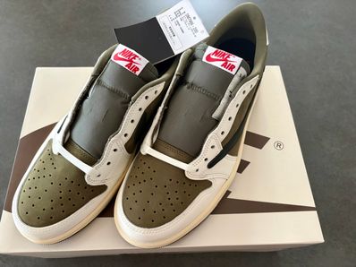 Travis Scott × Nike Air Jordan 1 Low OG SP "Reverse Olive"