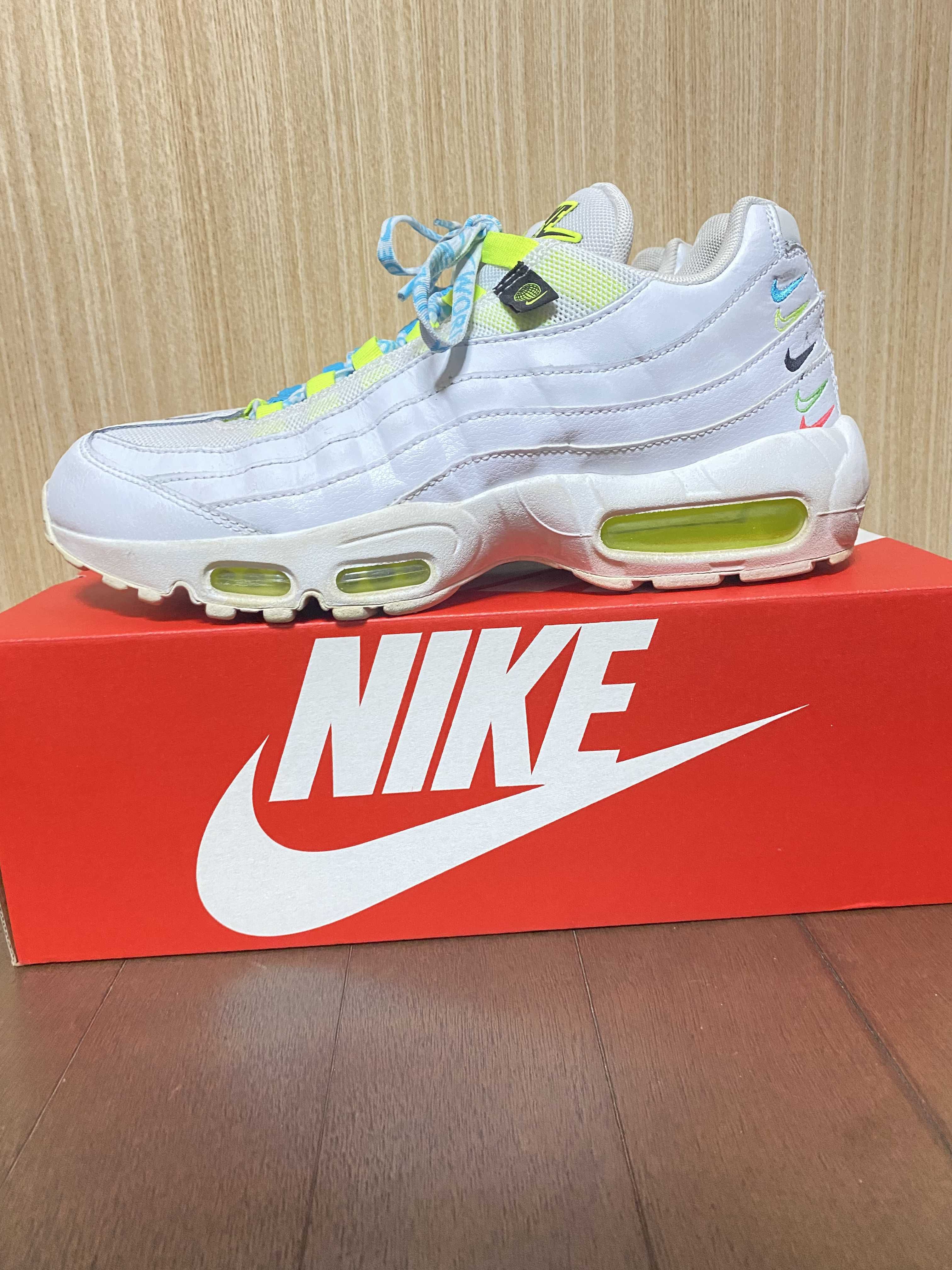 Nike Women's Air Max 95 "Worldwide White"
