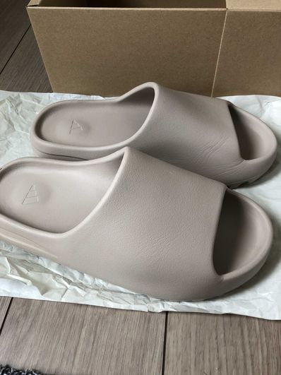 adidas YEEZY Slide