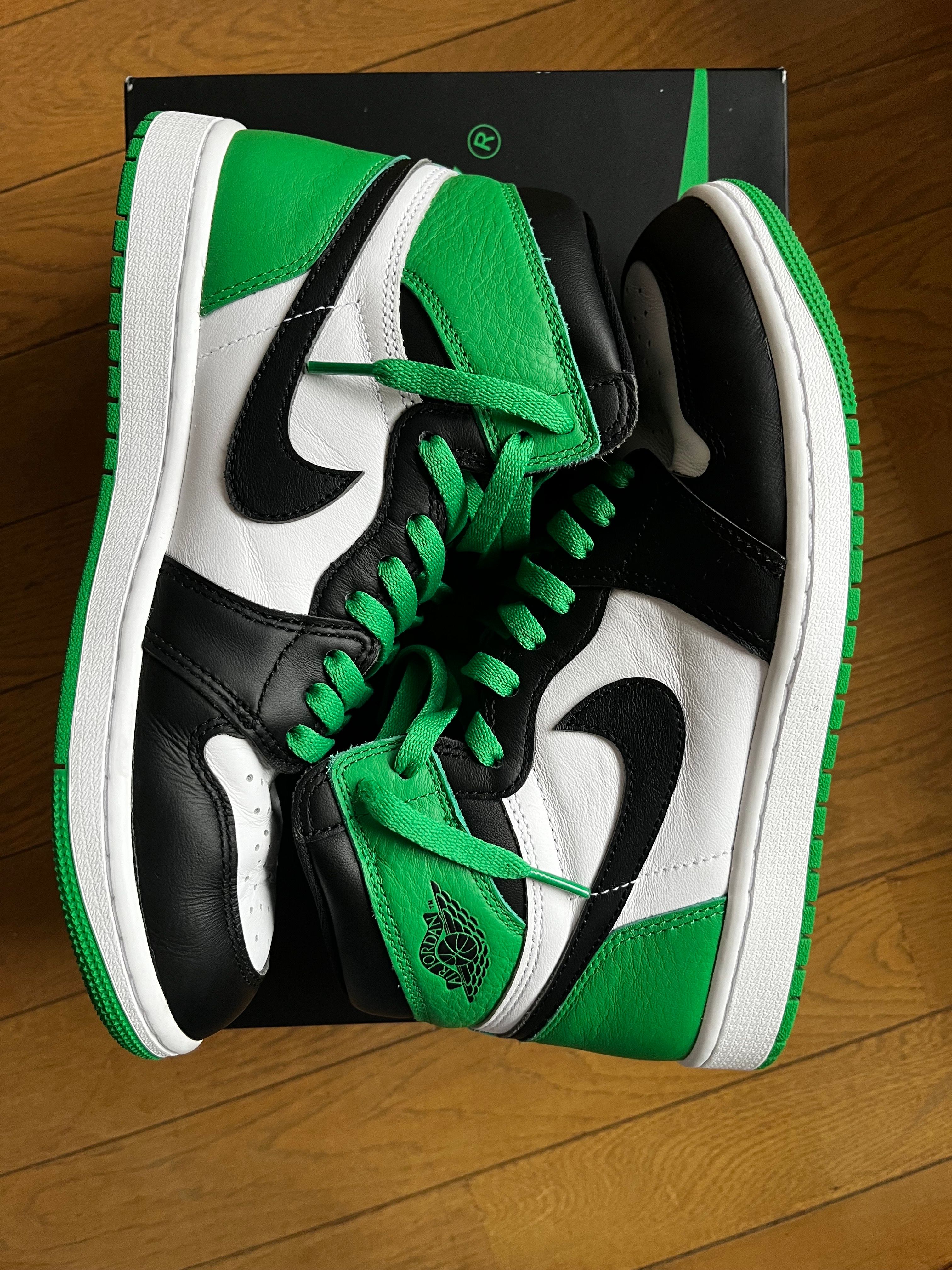 Nike Air Jordan 1 Retro High OG "Celtics/Black and Lucky Green" (2023)