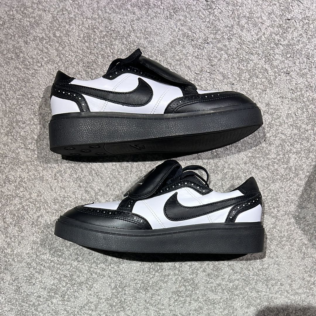PEACEMINUSONE × Nike Kwondo 1 "Black and White" / G-DRAGON