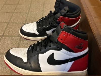 Nike Air Jordan 1 Retro High OG "Black Toe Reimagined"