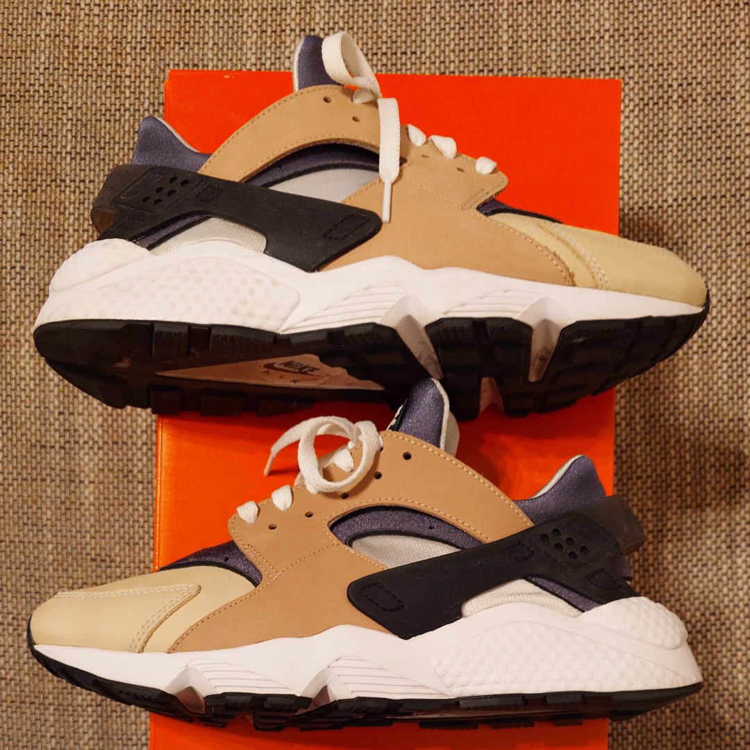Nike Air Huarache "Escape" (2021)
