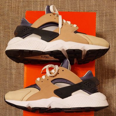 Nike Air Huarache "Escape" (2021)