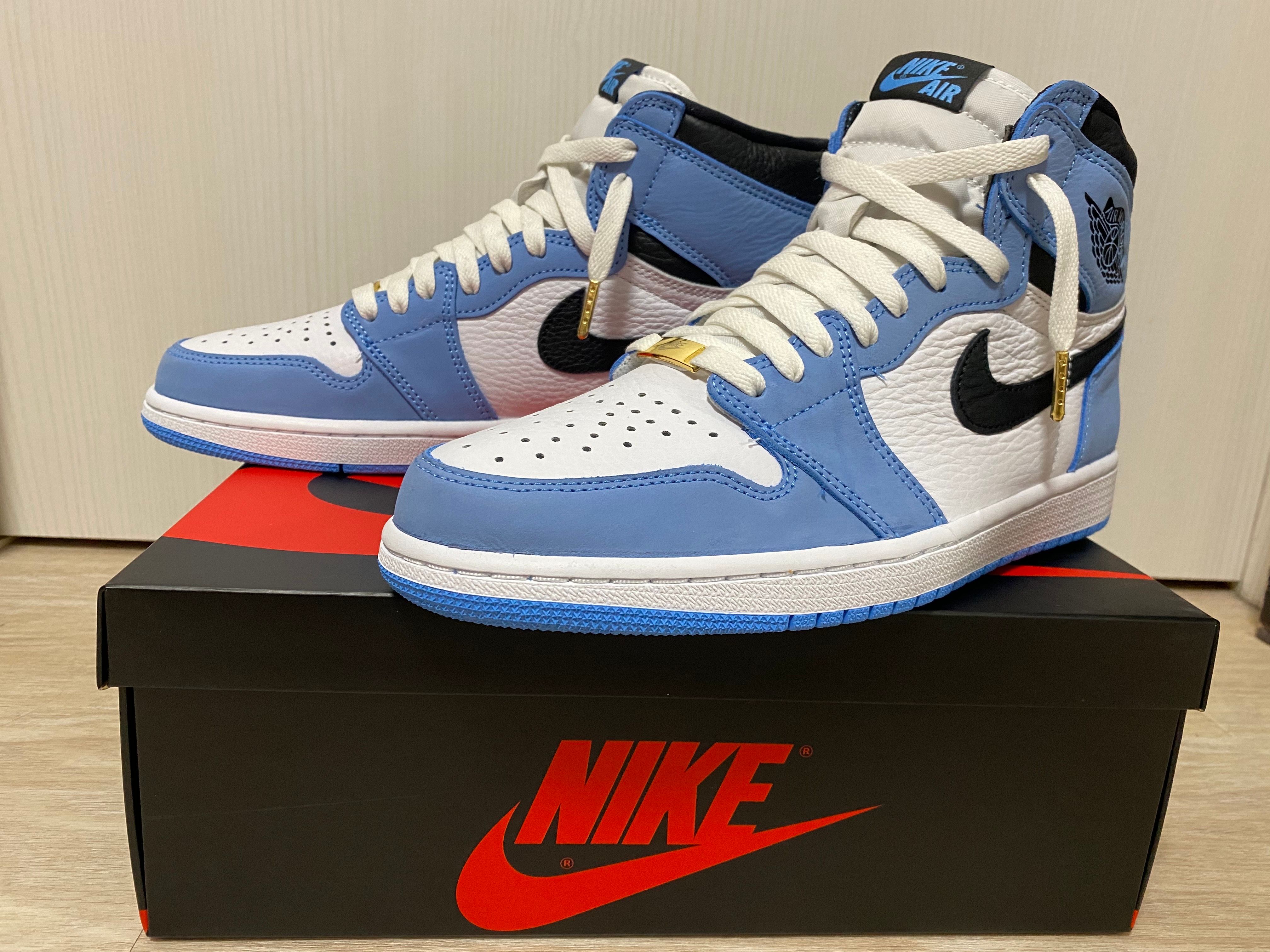 Nike Air Jordan 1 High OG "University Blue"