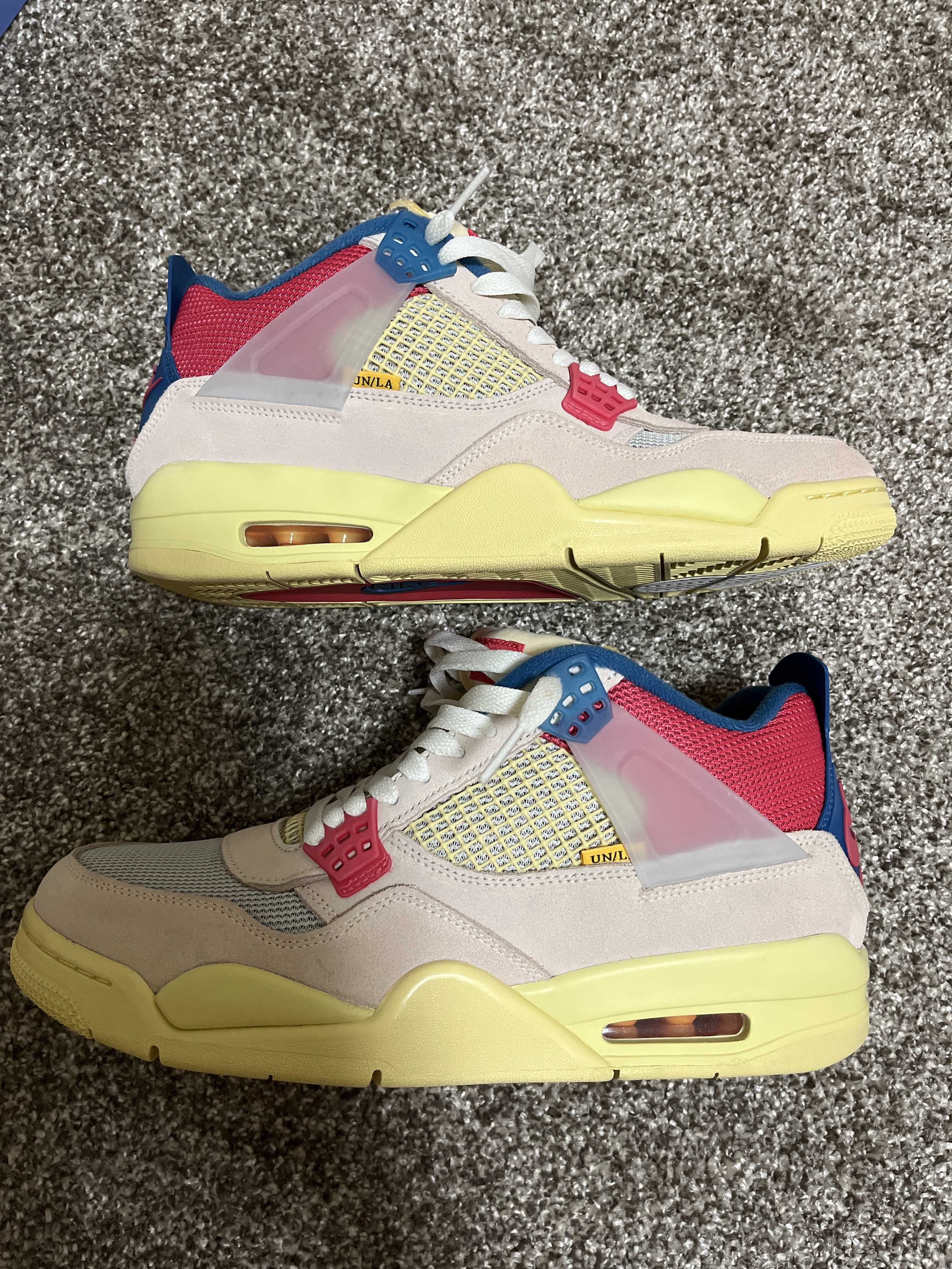 UNION × Nike Air Jordan 4 SP "Guava Ice/Light Fusion Red"
