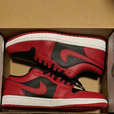 Nike Air Jordan 1 Low "Varsity Red"