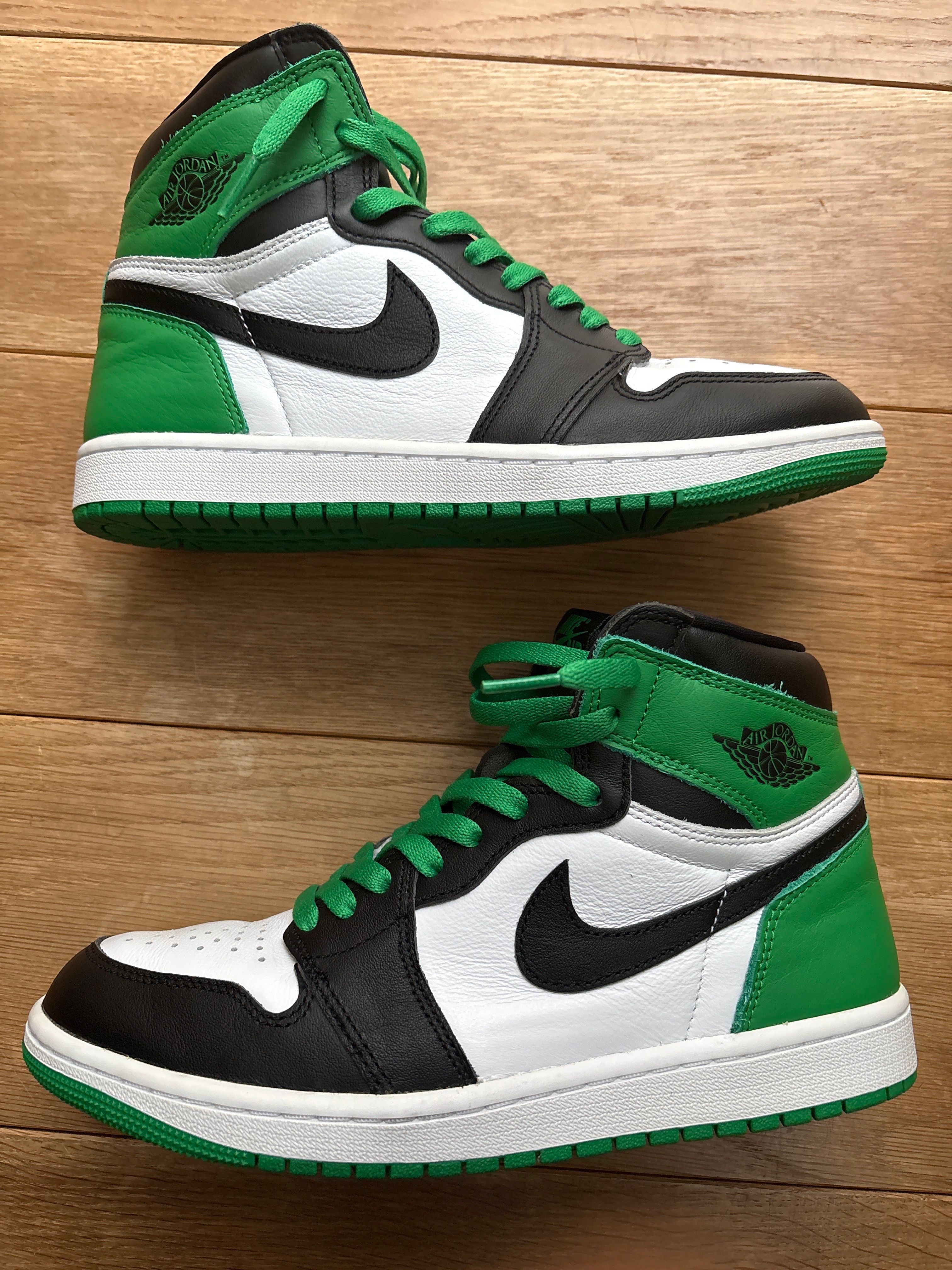 Nike Air Jordan 1 Retro High OG "Celtics/Black and Lucky Green" (2023)