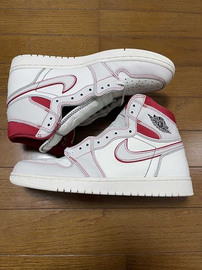 Nike Air Jordan 1 Retro High OG "Sail/University Red"