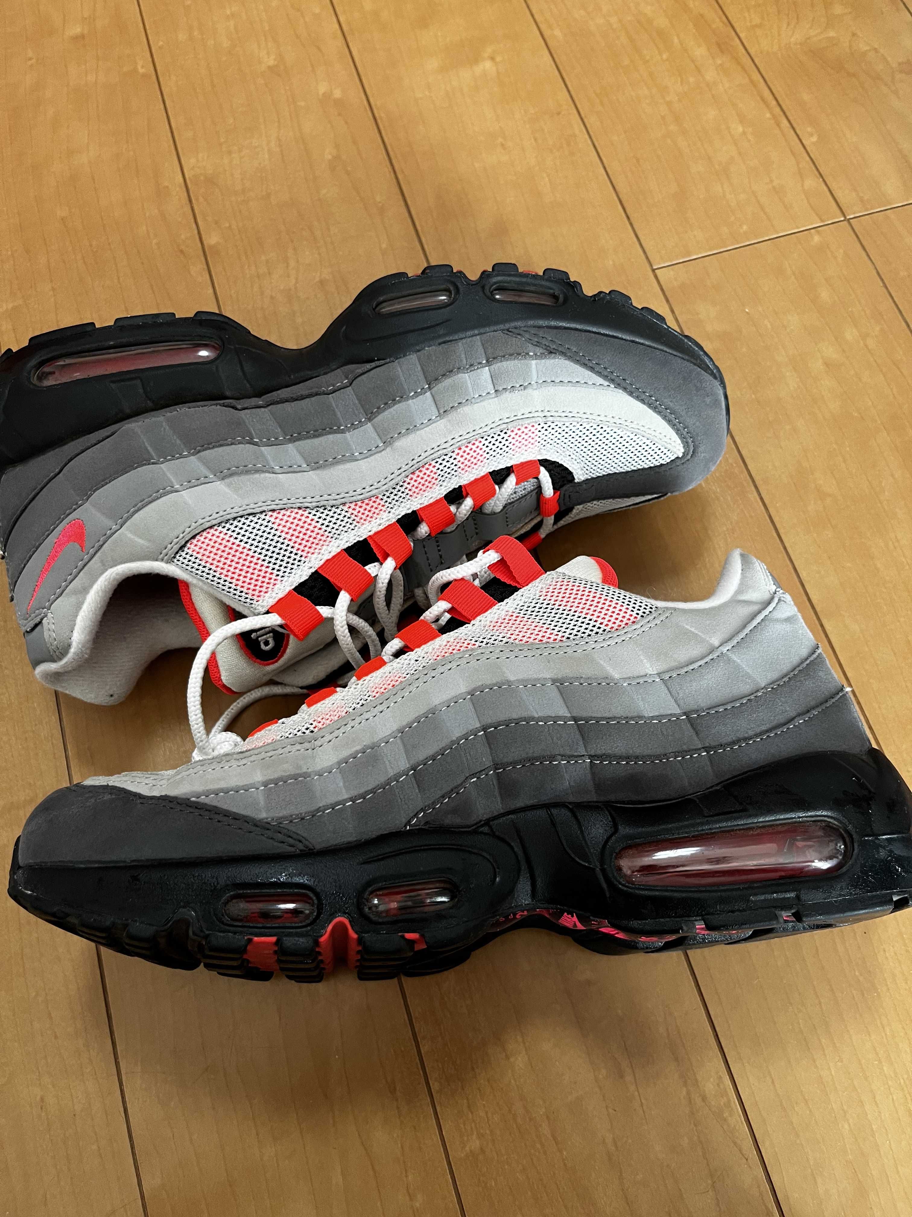 Nike Air Max 95 OG "White/Solar Red"