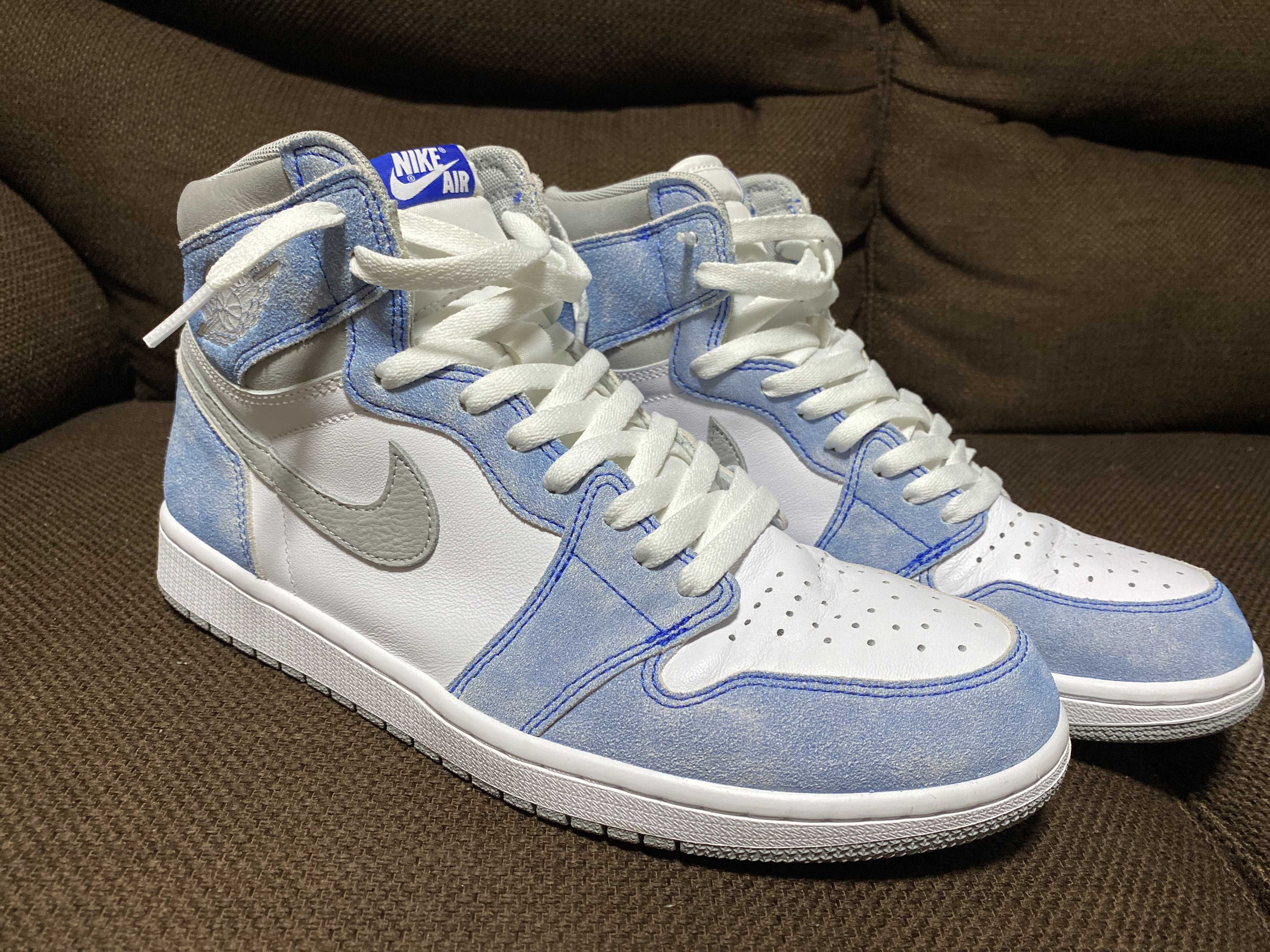 Nike Air Jordan 1 High OG "Hyper Royal"