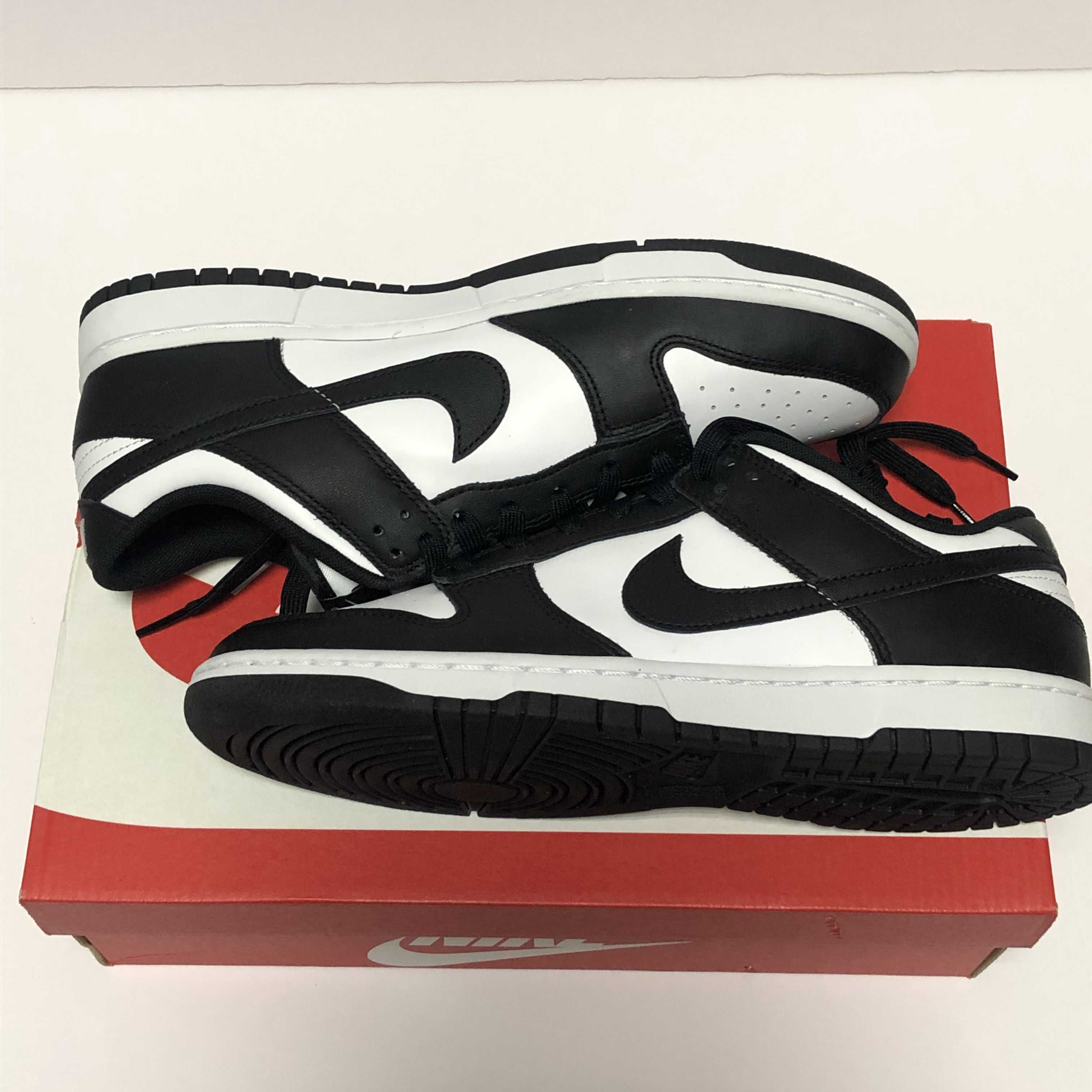 Nike Dunk Low Retro "Panda/White/Black"