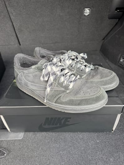 Travis Scott × Nike Air Jordan 1 Low OG SP "Black Phantom"
